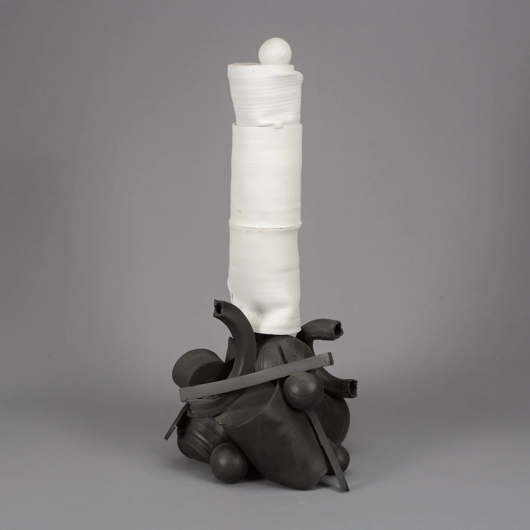 1309-Edw-S-Eberle-'Rising'-2013,-Porcelain-with-Terra-Sigillata,-Stain-25x-14-x-11-_DM37830.jpg