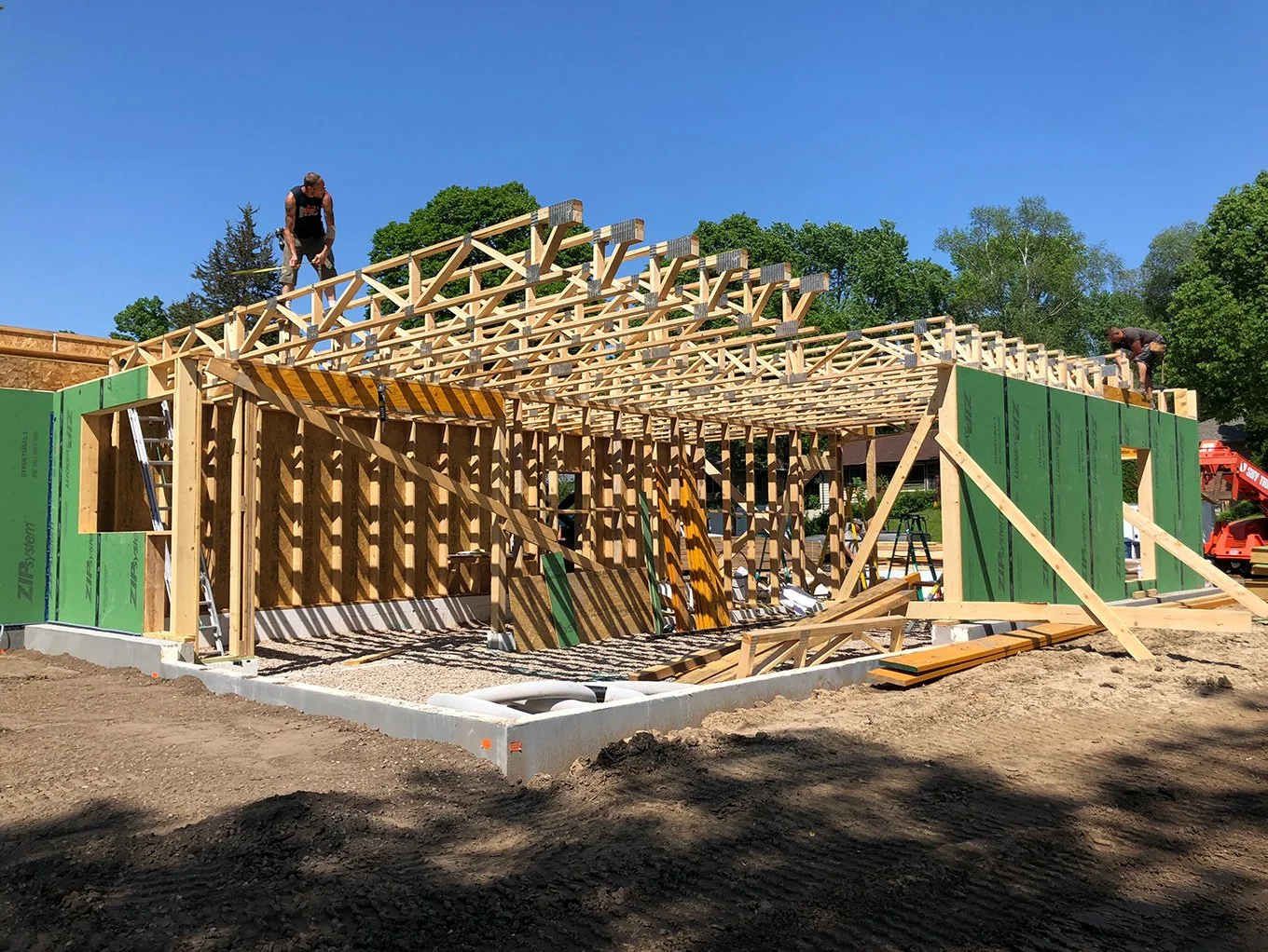 TE Studio Good Energy Haus: Advanced stick framing and airtight sheathing during construction