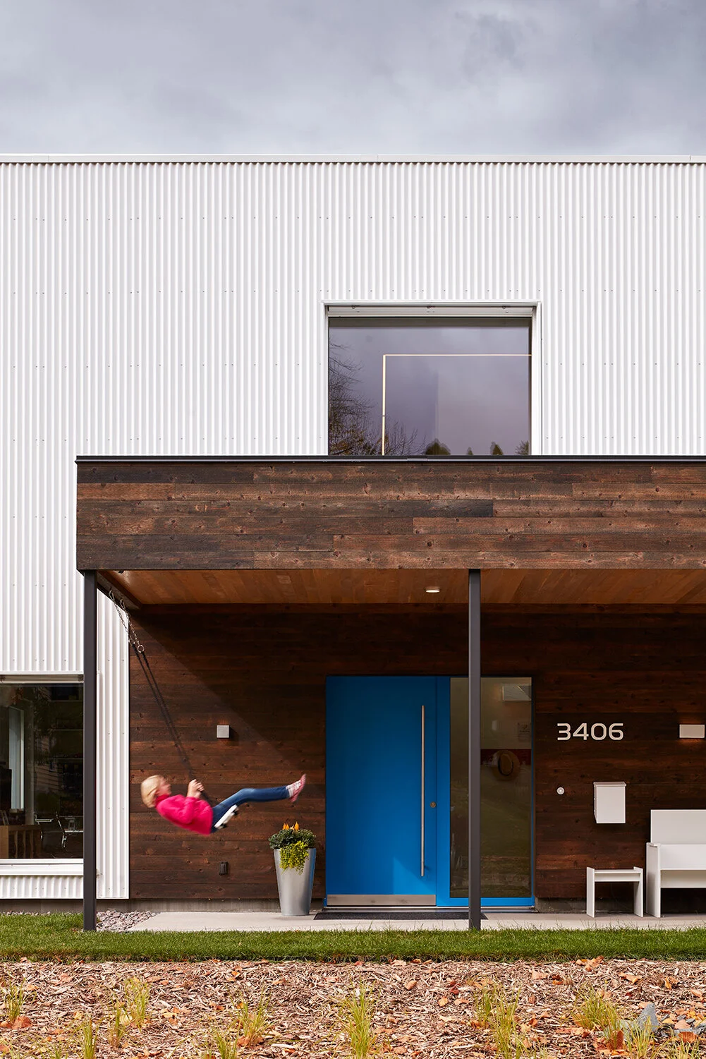 TE Studio Good Energy Haus: Front Entry (by Corey Gaffer)