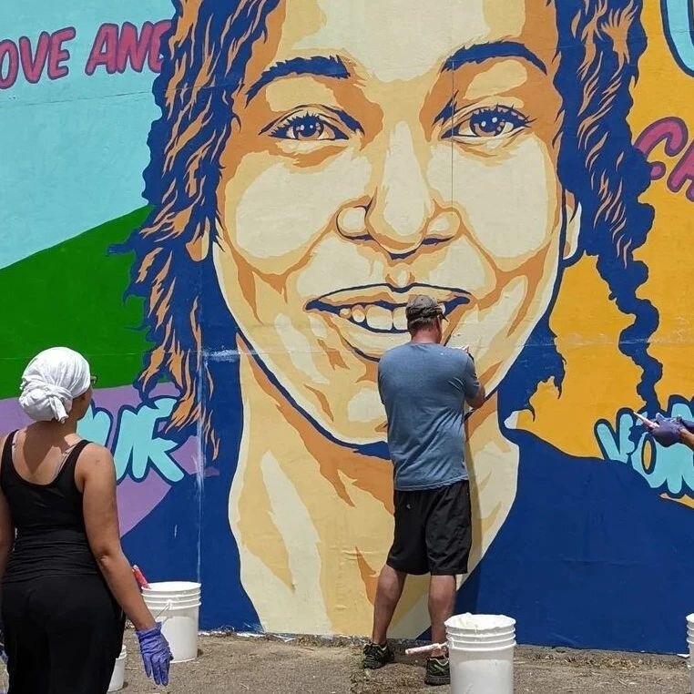 Murals are going up in Fitchburg! 
Our #communitymuralinstitute is ROCKING it! Mural unveilings next Sunday and Monday! 

#fitchburgcmi #communitymuralism #publicart 

@common.wealth.murals