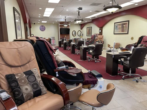 Q T Nails & Spa, business photo 5