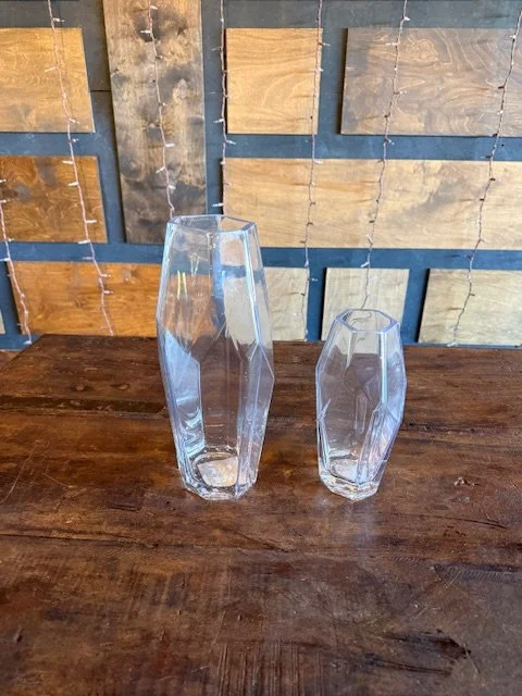 Diamond Vase
Lg & Sm available