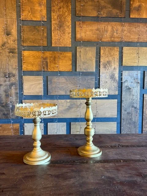Set of 2 Gold Risers