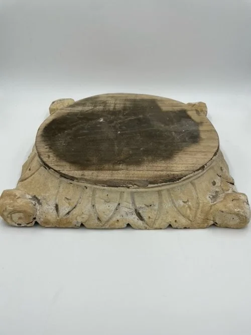 Ornate Decorative Stand
(Available in 2 different sizes, gold or white)
$12-$15