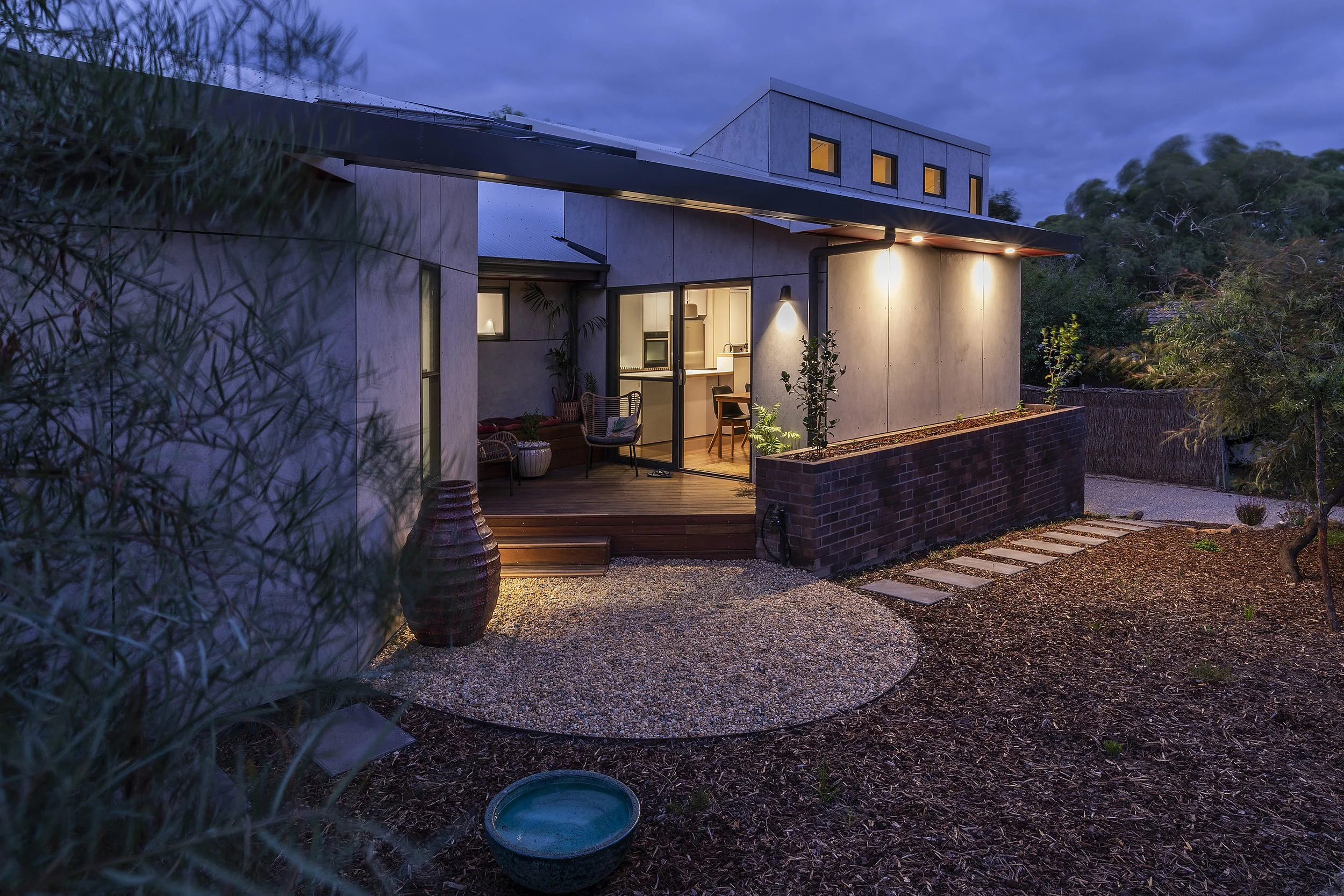 18_Scissor House_External 2.jpg