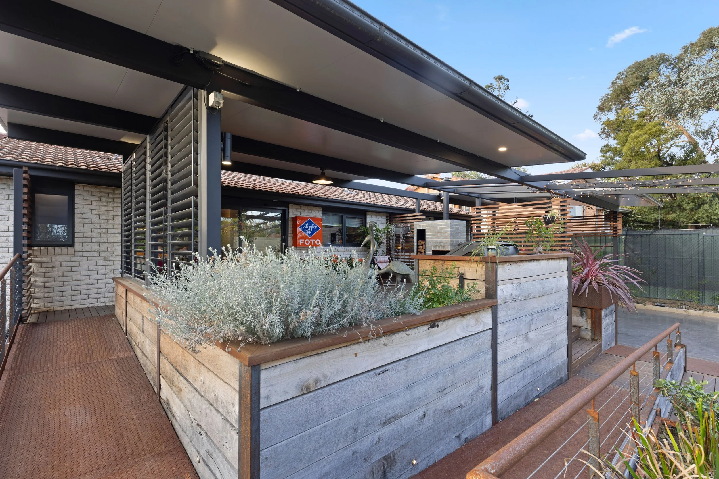 Kambah-Owen-11.jpg