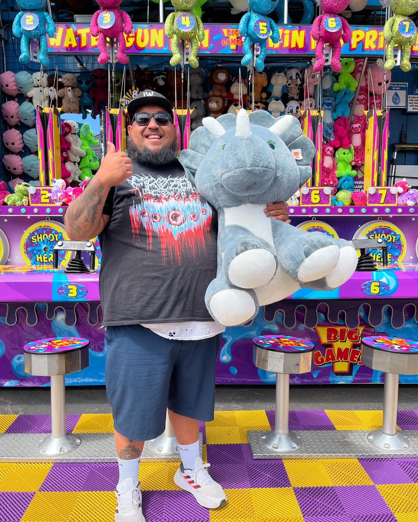 Appreciation post 🌟 

To my husband @ruben.magana.503 the guy who can&rsquo;t win a stuffy for his wife but wins the biggest prize for his pup, thank you for pursuing my dreams with me - for accepting my dog obsession, for cheering me on in the ring