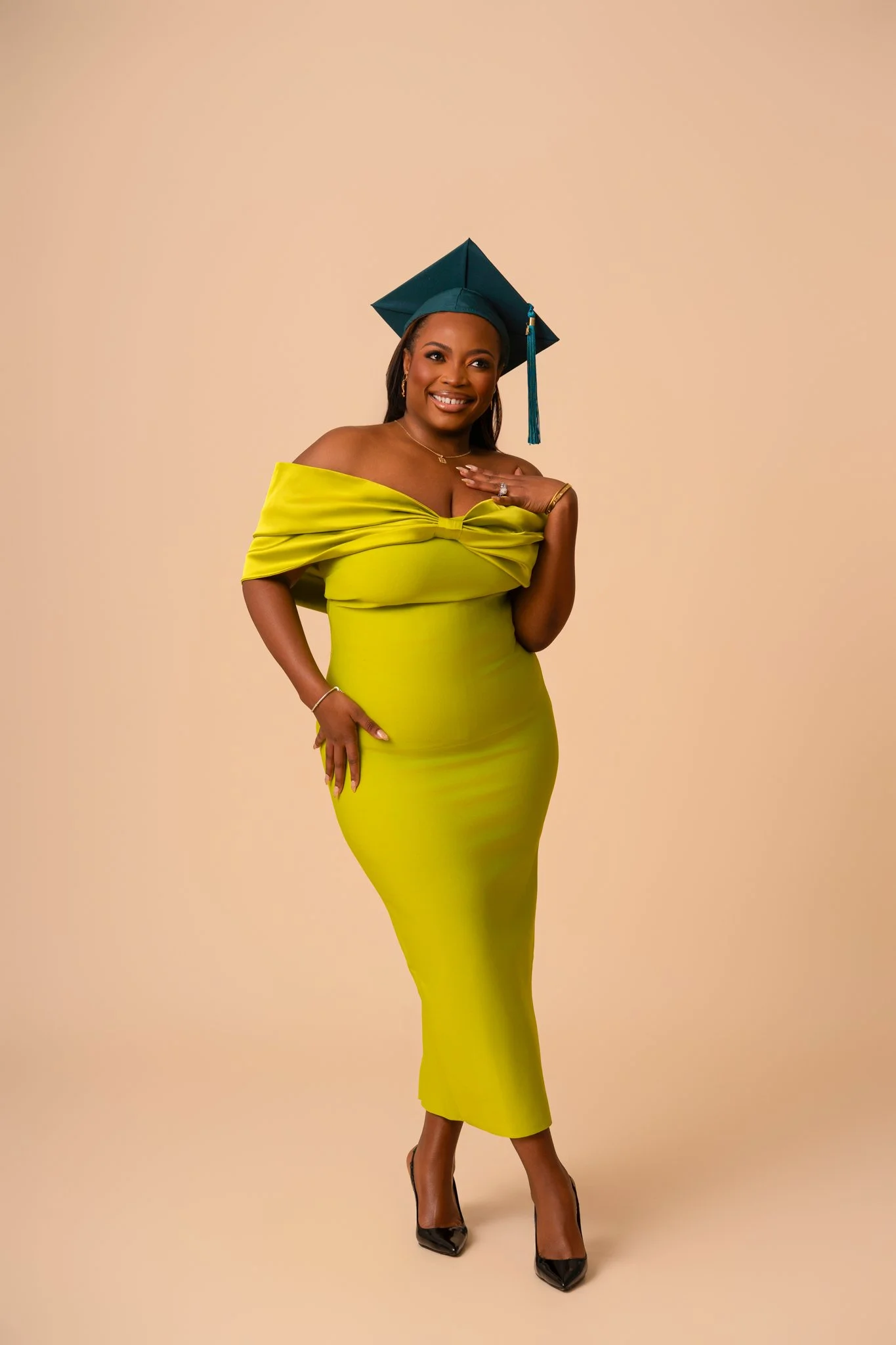 GRADUATION PHOTO SESSIONS