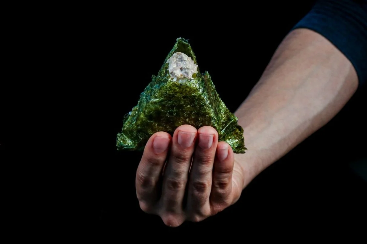 tuna mayo onigiri.jpg