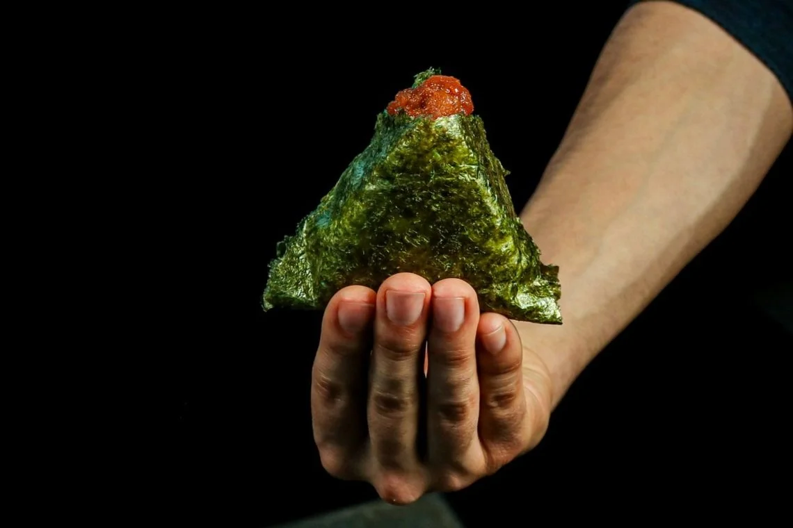 spicy tuna onigiri.jpg