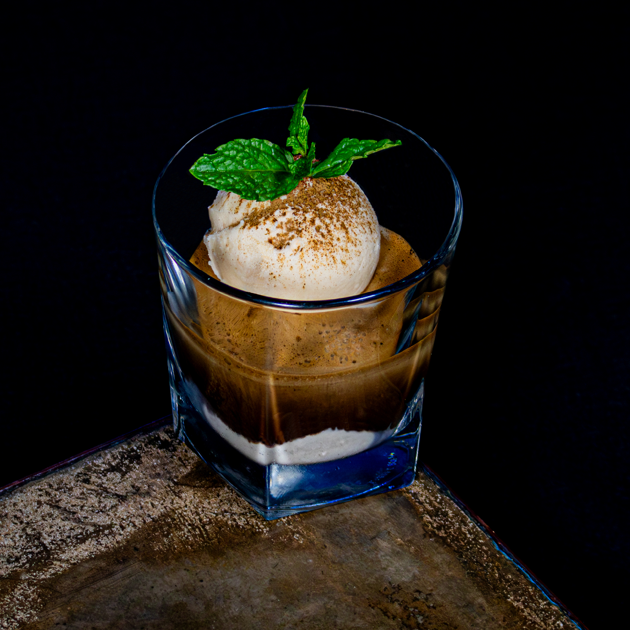 HOUJICHA AFFOGATO
