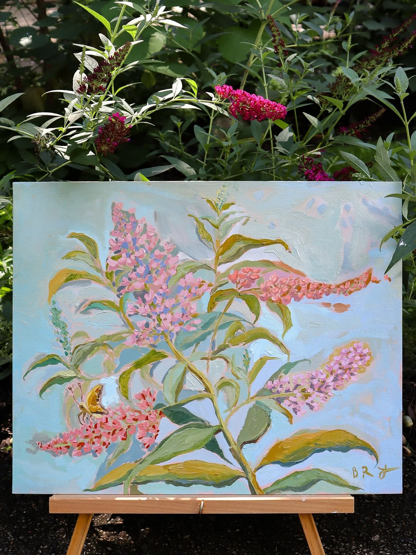 A Butterfly Bush In the Summer Afternoon.
20x16&rdquo;
Oil on linen panel.

Painted this from my garden while many butterflies went about their work (swipe to see the one I captured).

This work and several other plain air paintings from my garden wi