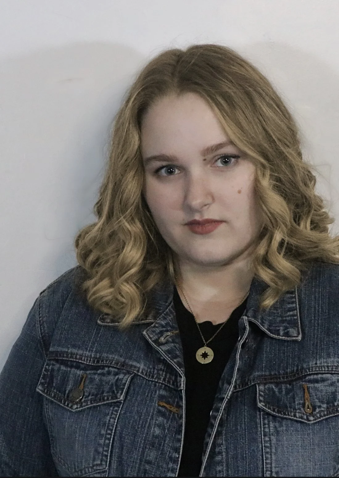 Amelia Firestone headshot5.jpg