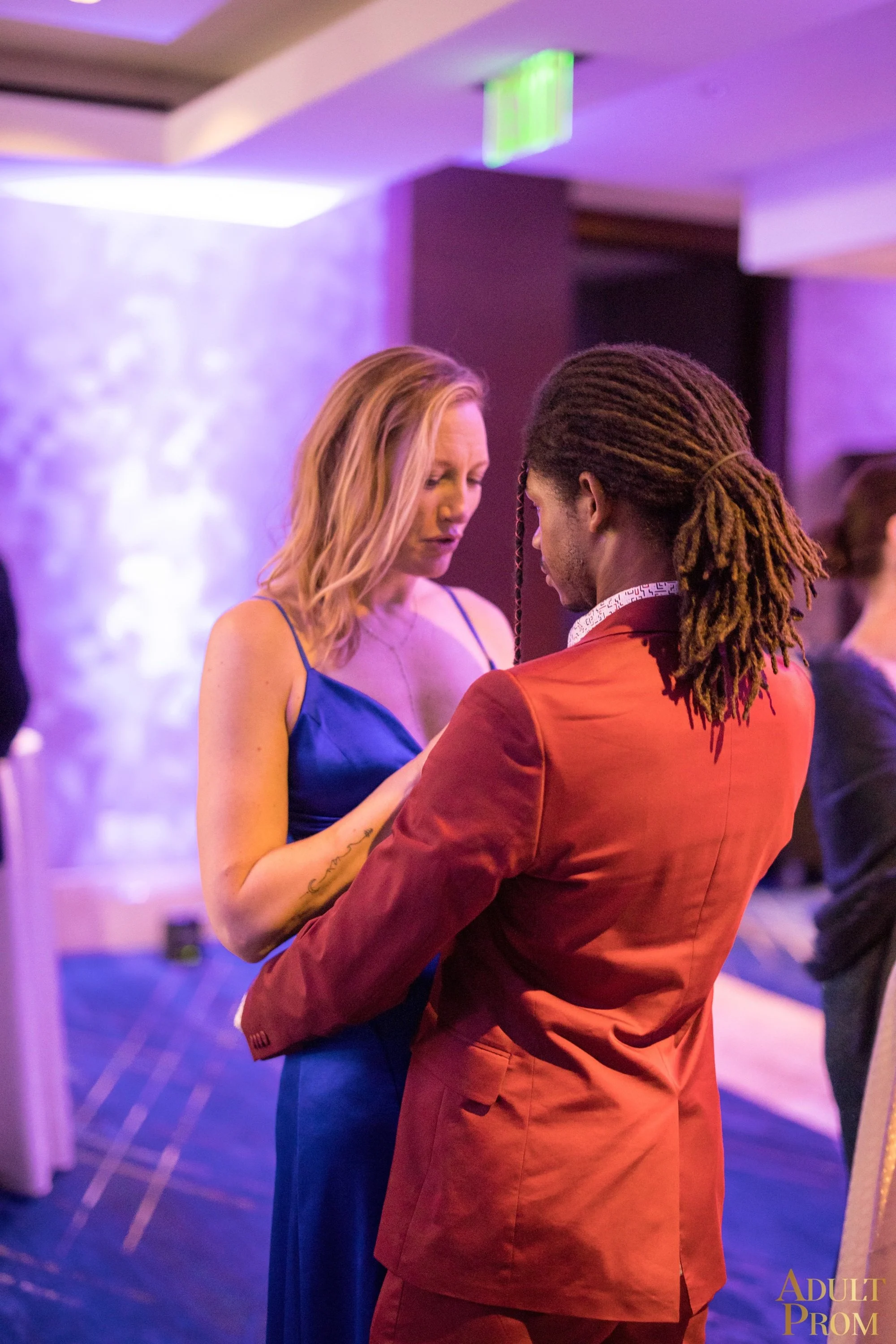 DenverAdultProm2023-143.JPG