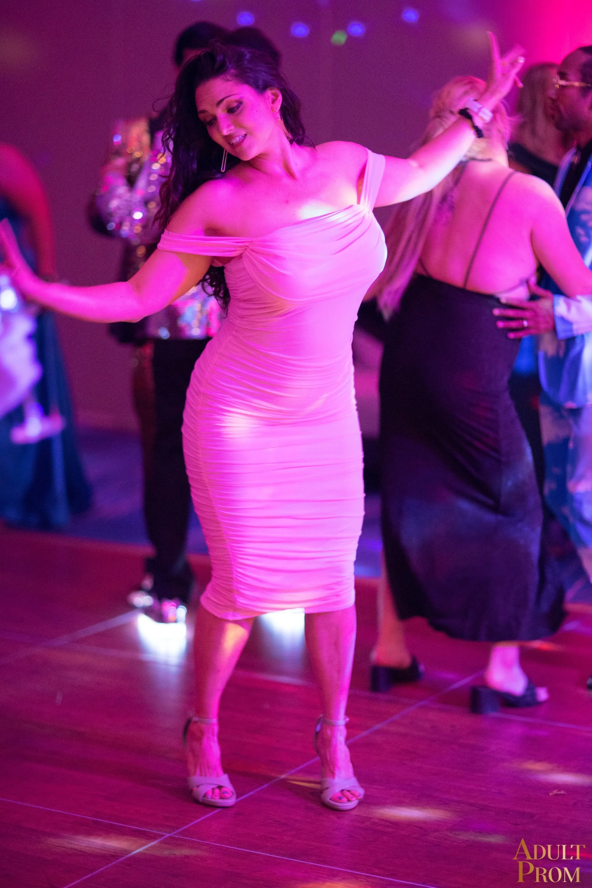 DenverAdultProm2023-172.JPG