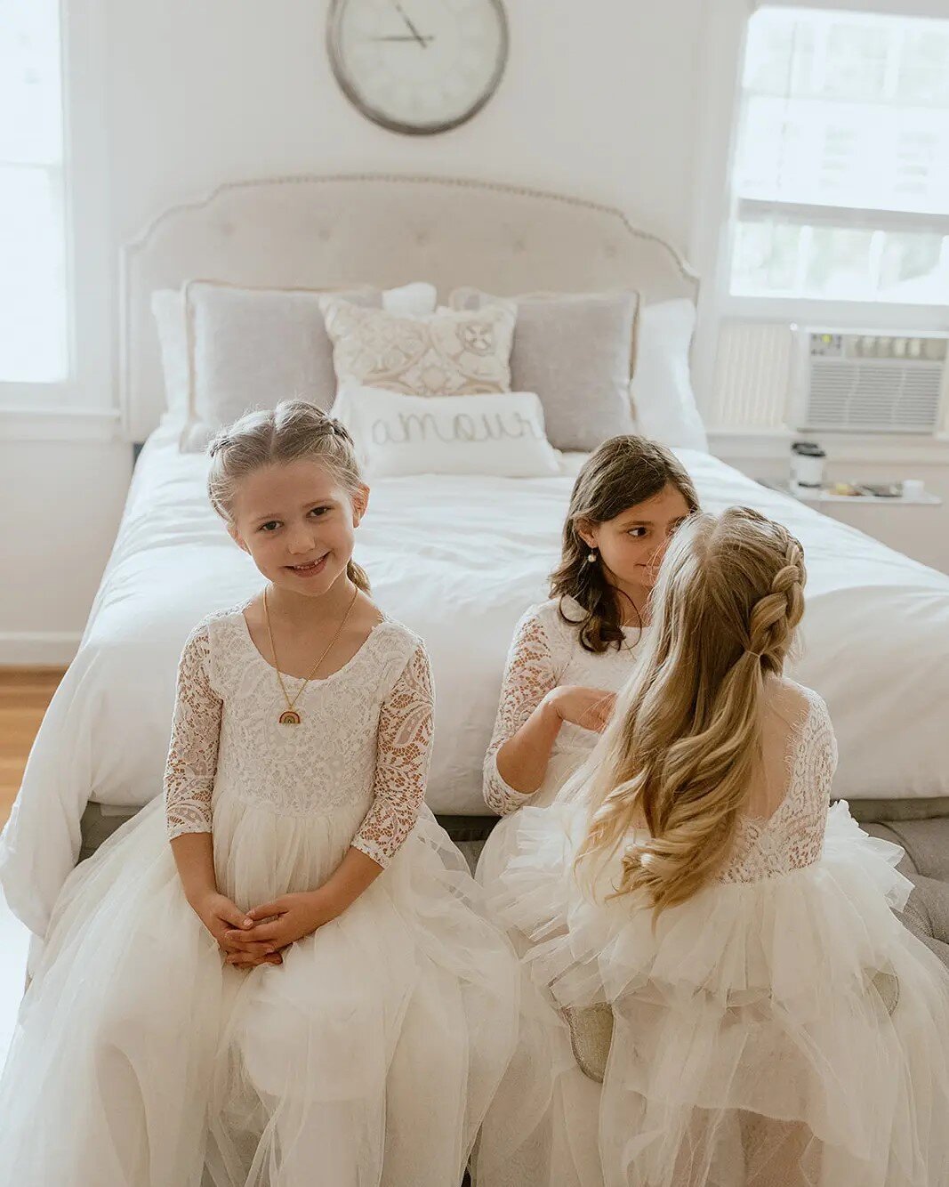 These precious girls would make a lovely Degas painting. ♡♡♡
Photo: @loviebeks 
.
##ncweddingvenue  #weddinginspiration #weddingideas #finchhouseweddings #ncweddingplanning #engaged