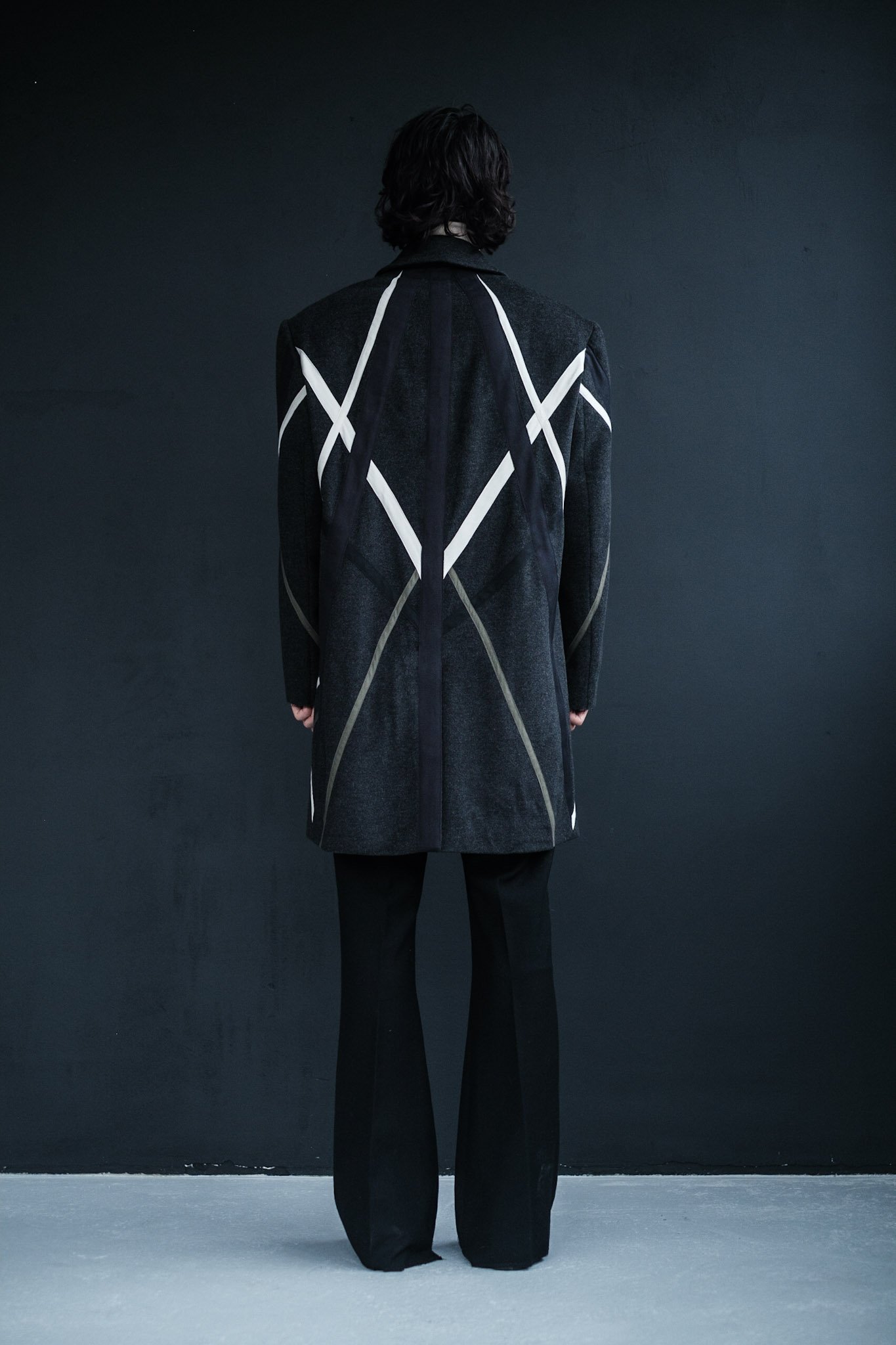 Dissectional_overcoat_back.jpg