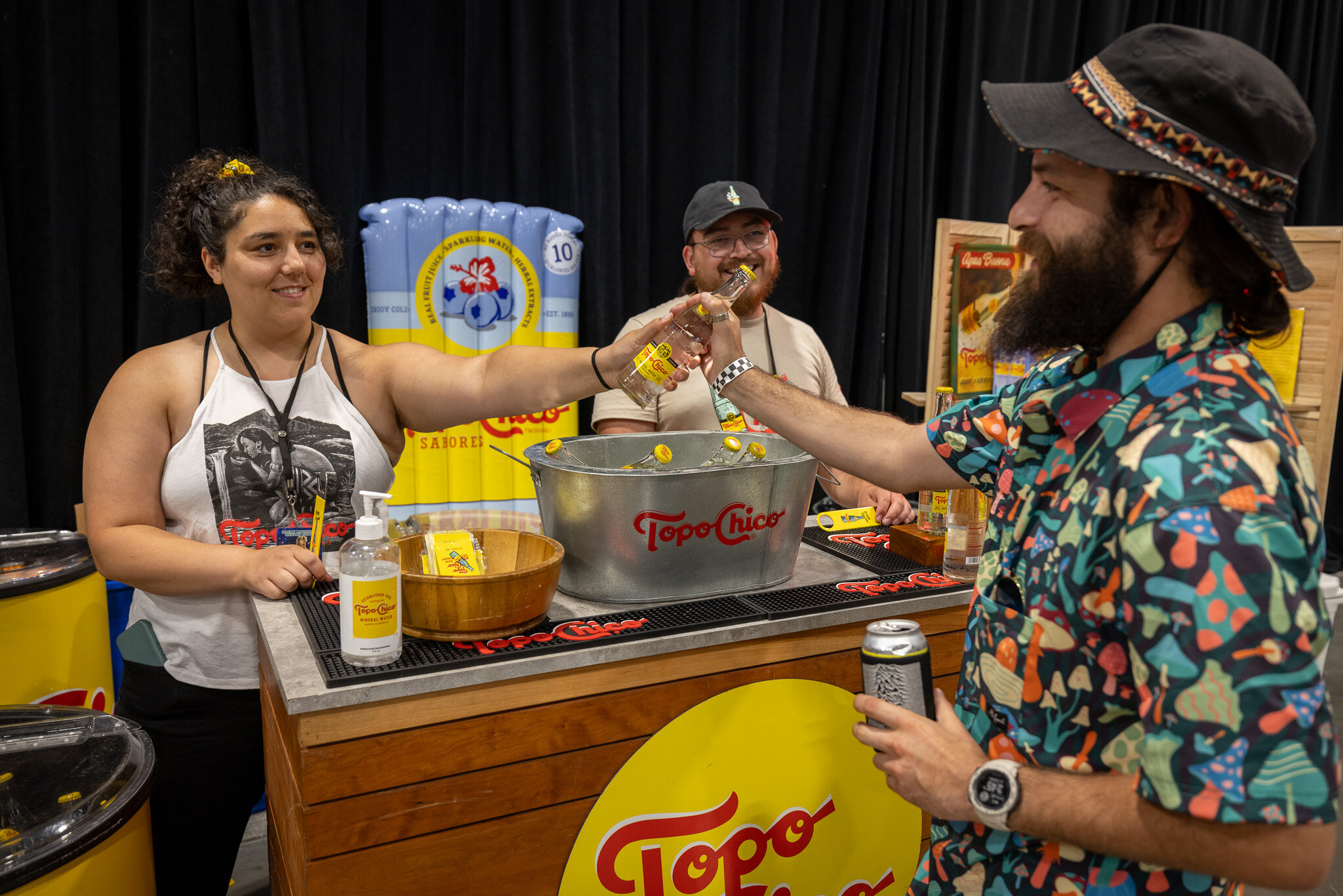 Dig, Sip, Repeat!

We are very excited to be welcoming back event partners @topochicousa  and @monsterenergy to RMRS!! We got great feedback from folks last show about having options for FREE refreshments from these great brands.

Stop by the Monster