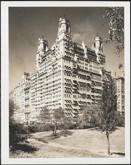 211 Central Park West, Beresford 1931, Photo: Museum of the City of New York