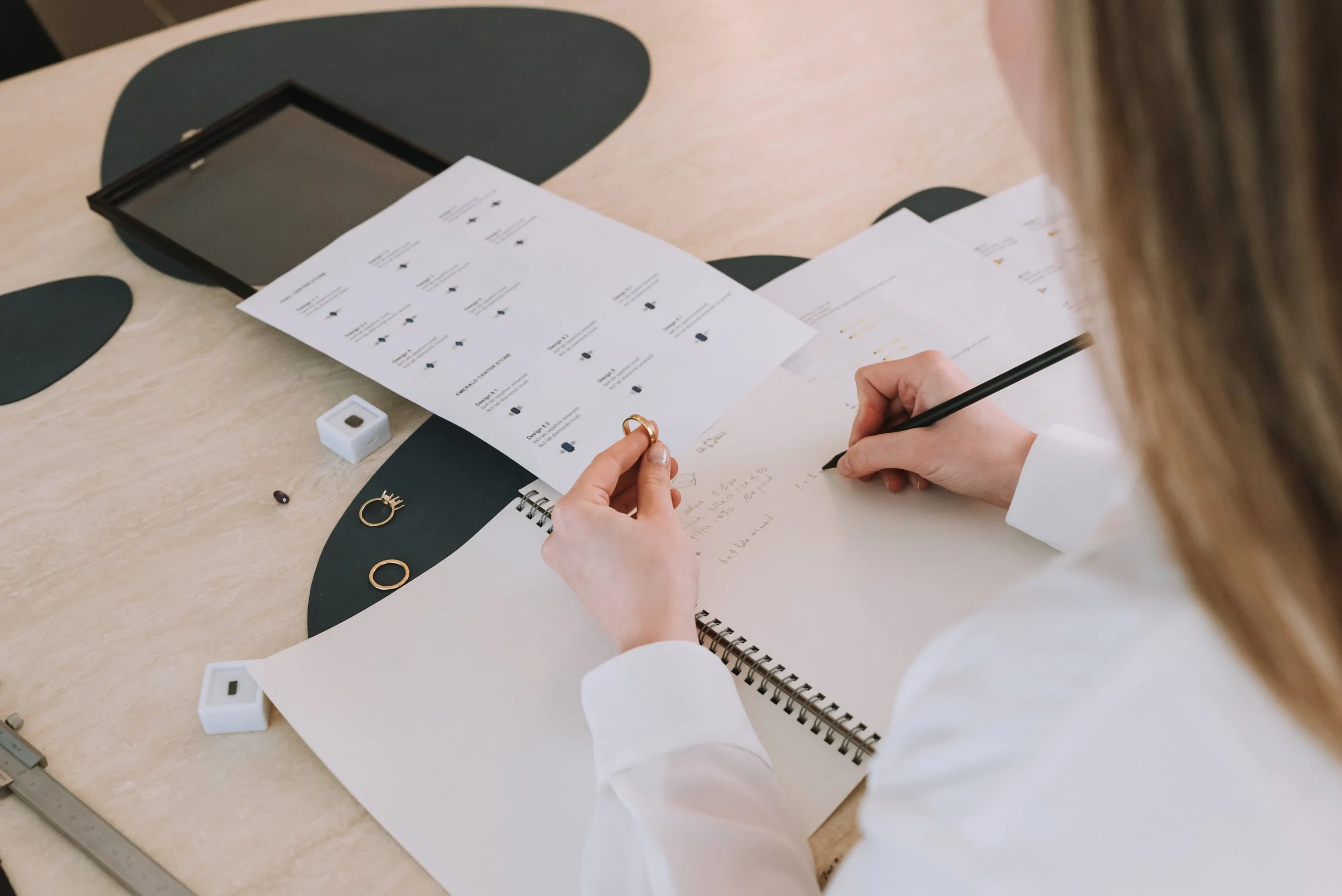 Ambachtelijke en duurzame sieradenontwerper in Antwerpen