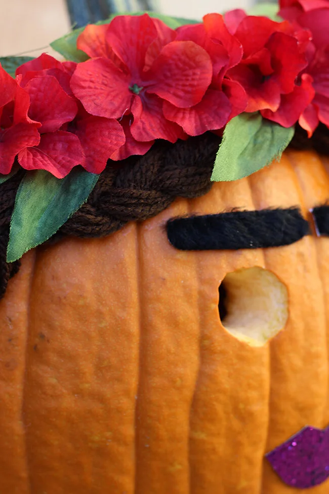 Calabaza Inspirada en Frida Kahlo