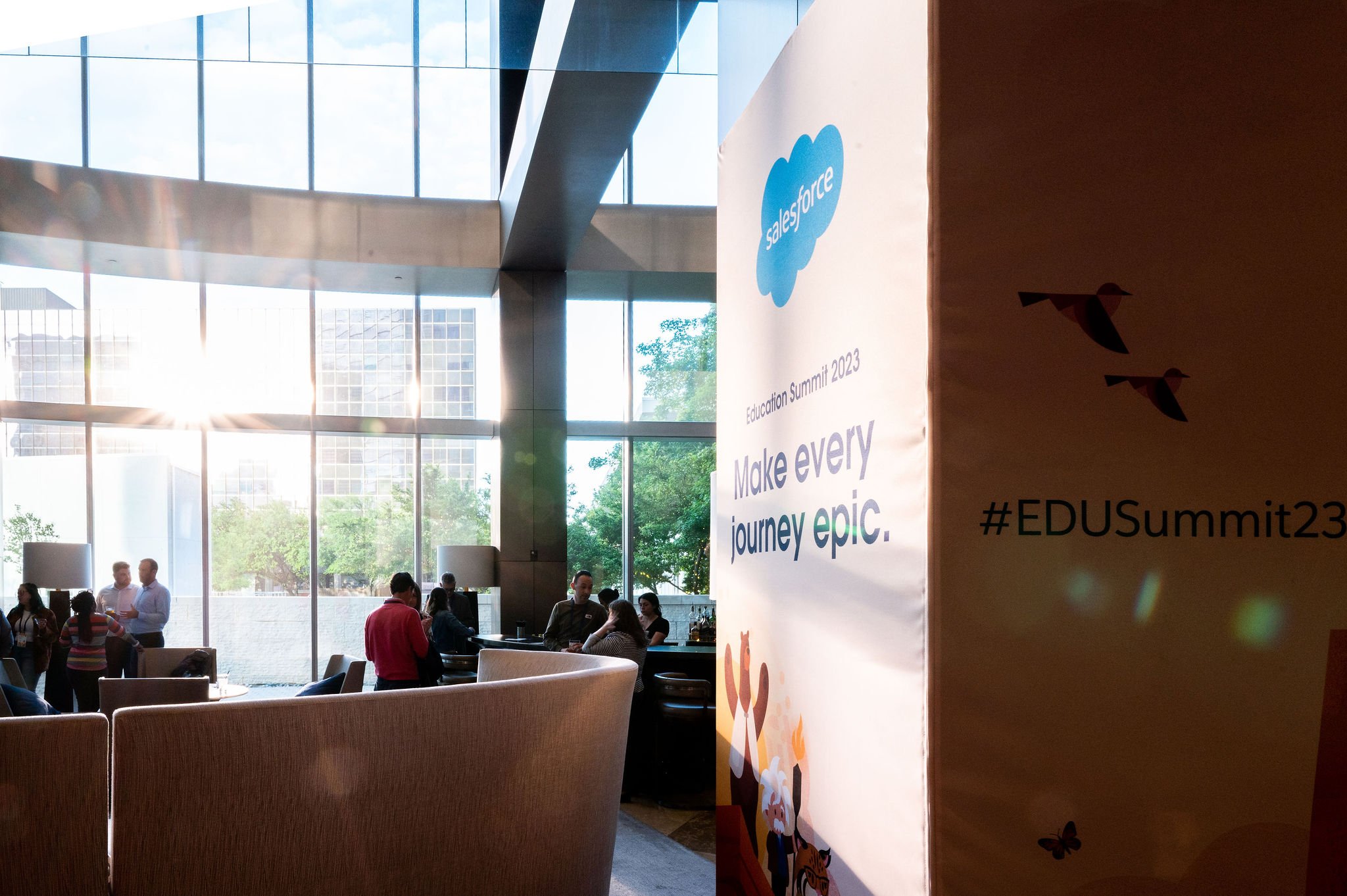 Salesforce_EDUSummit23_HallwaysSignage_10_185848_0031.jpg