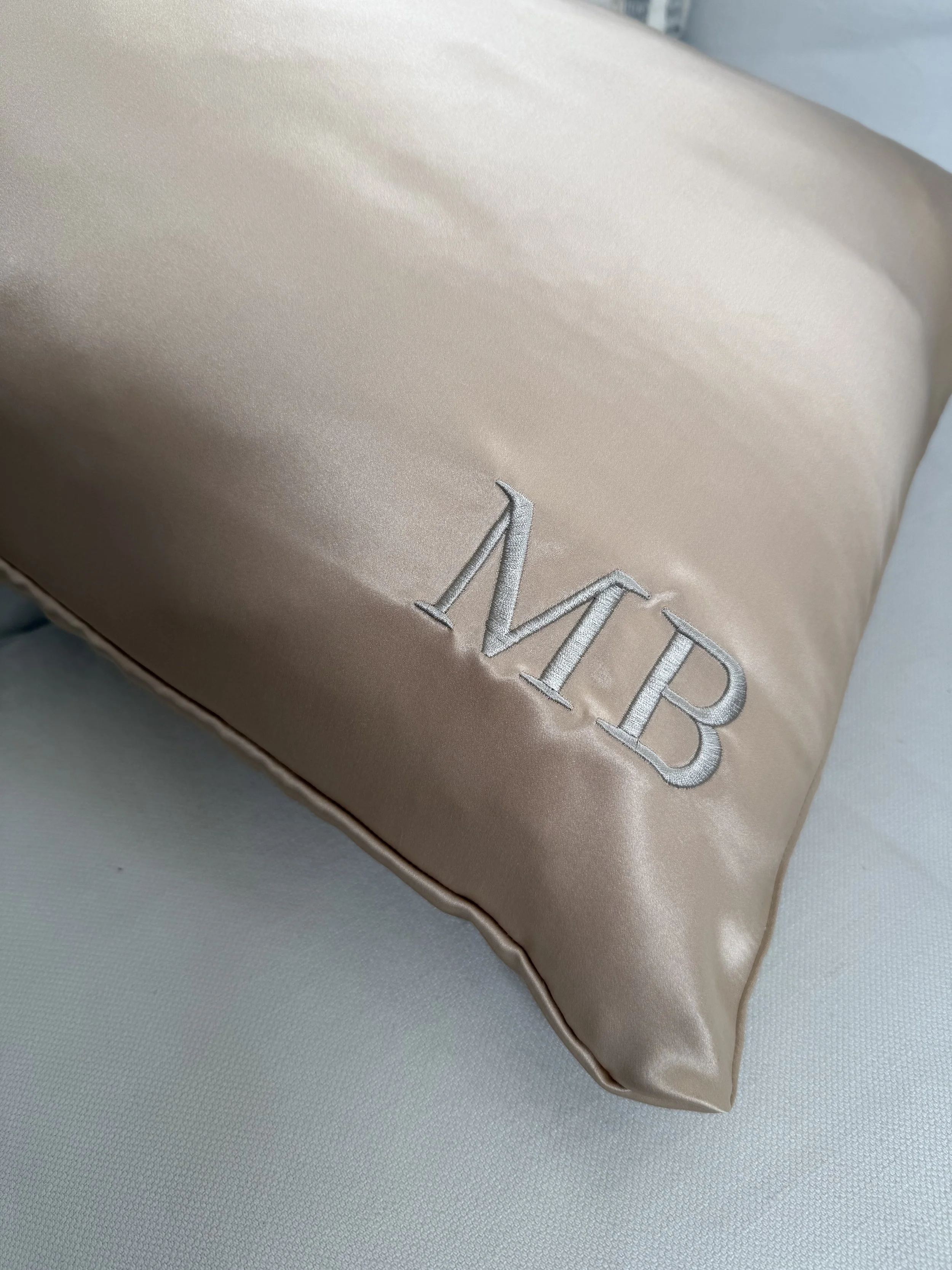 Embroidered 100% Pure Silk Pillowcase (Personalised x3 Initials)