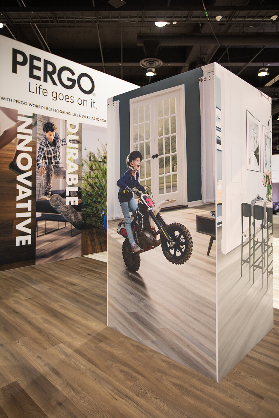 Empty_Showroom_L7A9463.jpg