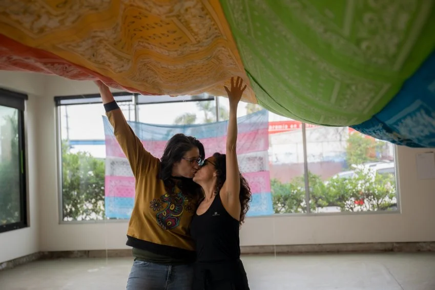 Minnah
"La alegría de construir afectos, tejer comunidad, "hacer kin" y el cuidado mutuo es lo que me permite sobrevivir aquí en el epicentro del exterminio.

Creer que otro fin del mundo es posible y abrazar la digna rabia como potencia para hacer f