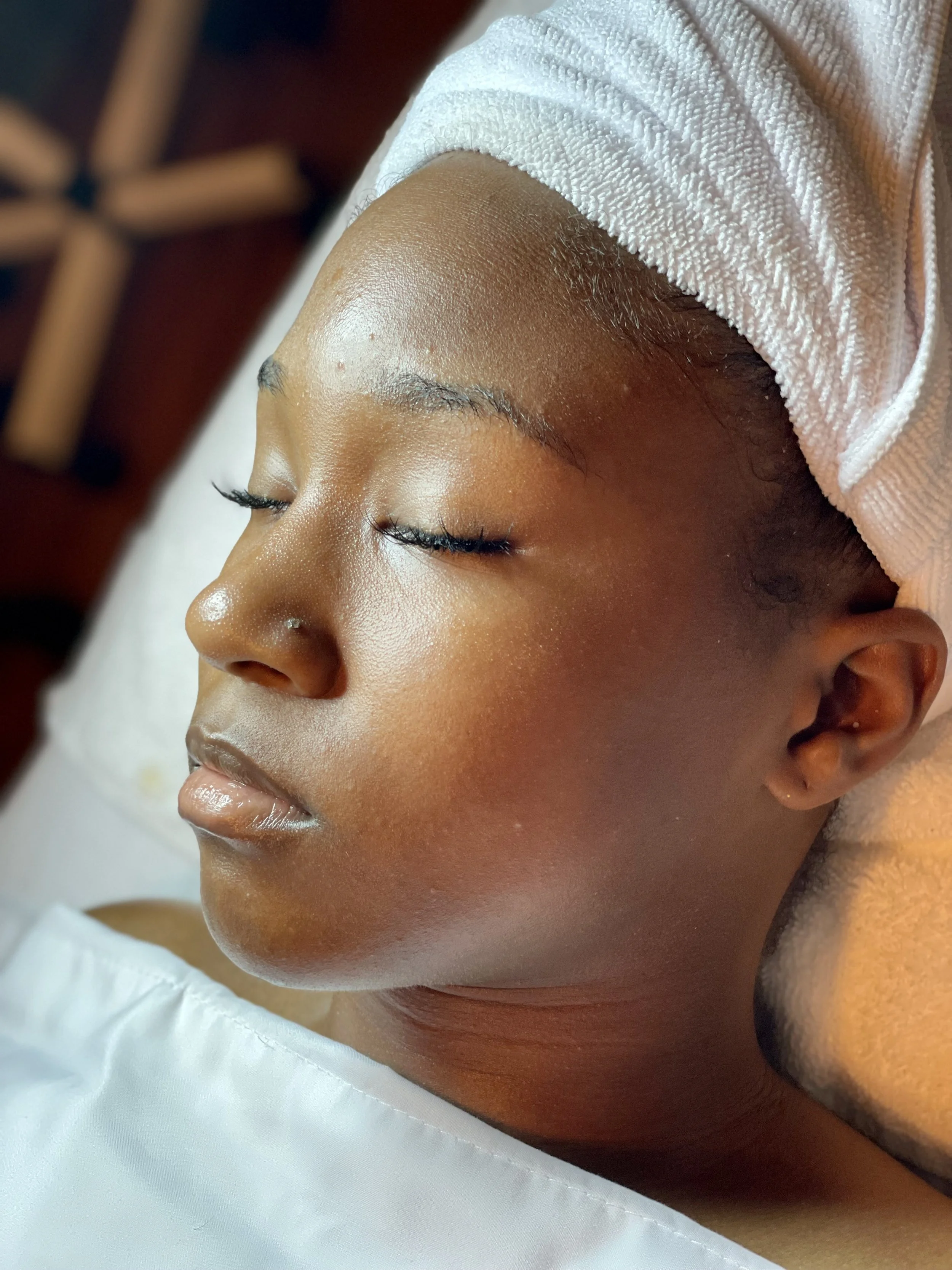 TEEN-age Lashes &amp; SKIN🙃….