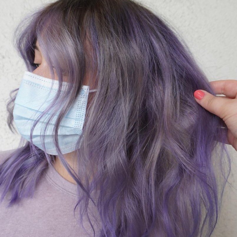 Throw back to when @emilyymackenziee was this color for a few fun weeks (ps. As cool as this color is it was a PAIN to keep up with) 🤪
.
.
✨ @pulpriothair Nevermore + Lilac 
.
.
@elanhairstudio @brook35plaza @thebestofnjbeauty @modernsalon @beautyla