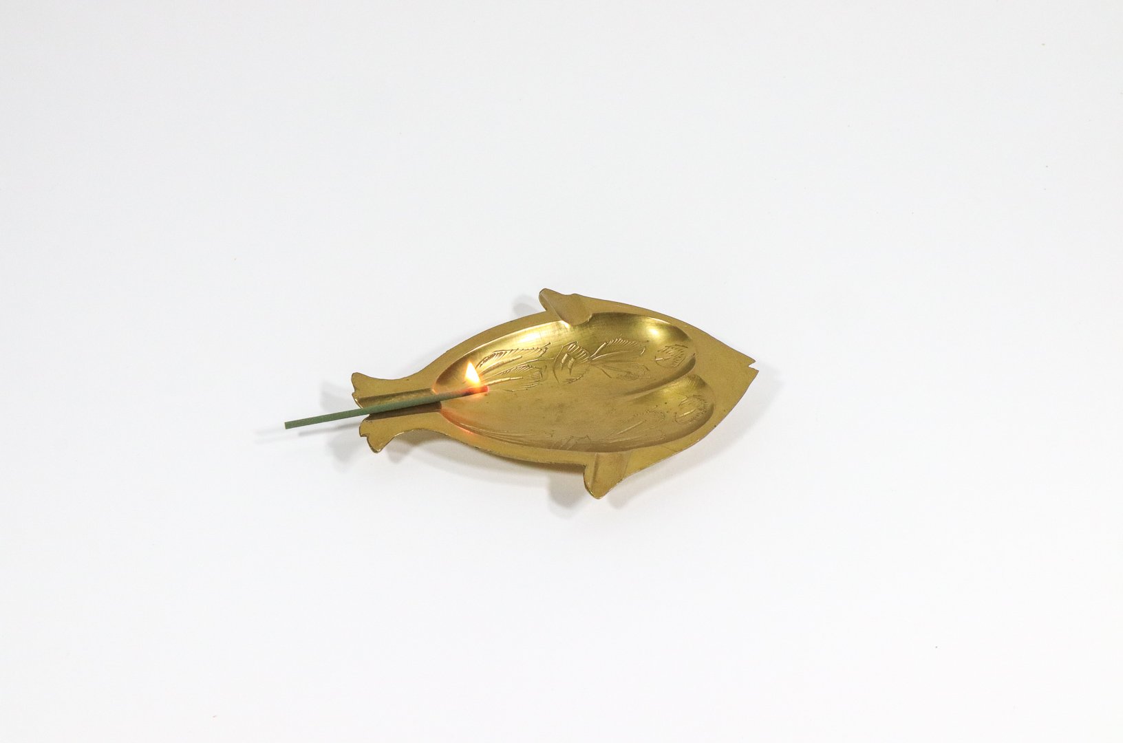 Vintage brass fish ashtray.