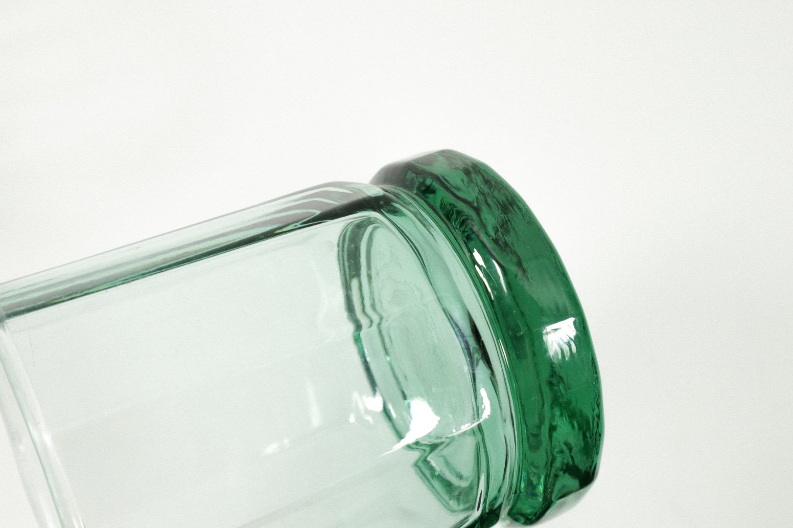 Set (4) of vintage Anchor Hocking Essex green short drinking glasses.