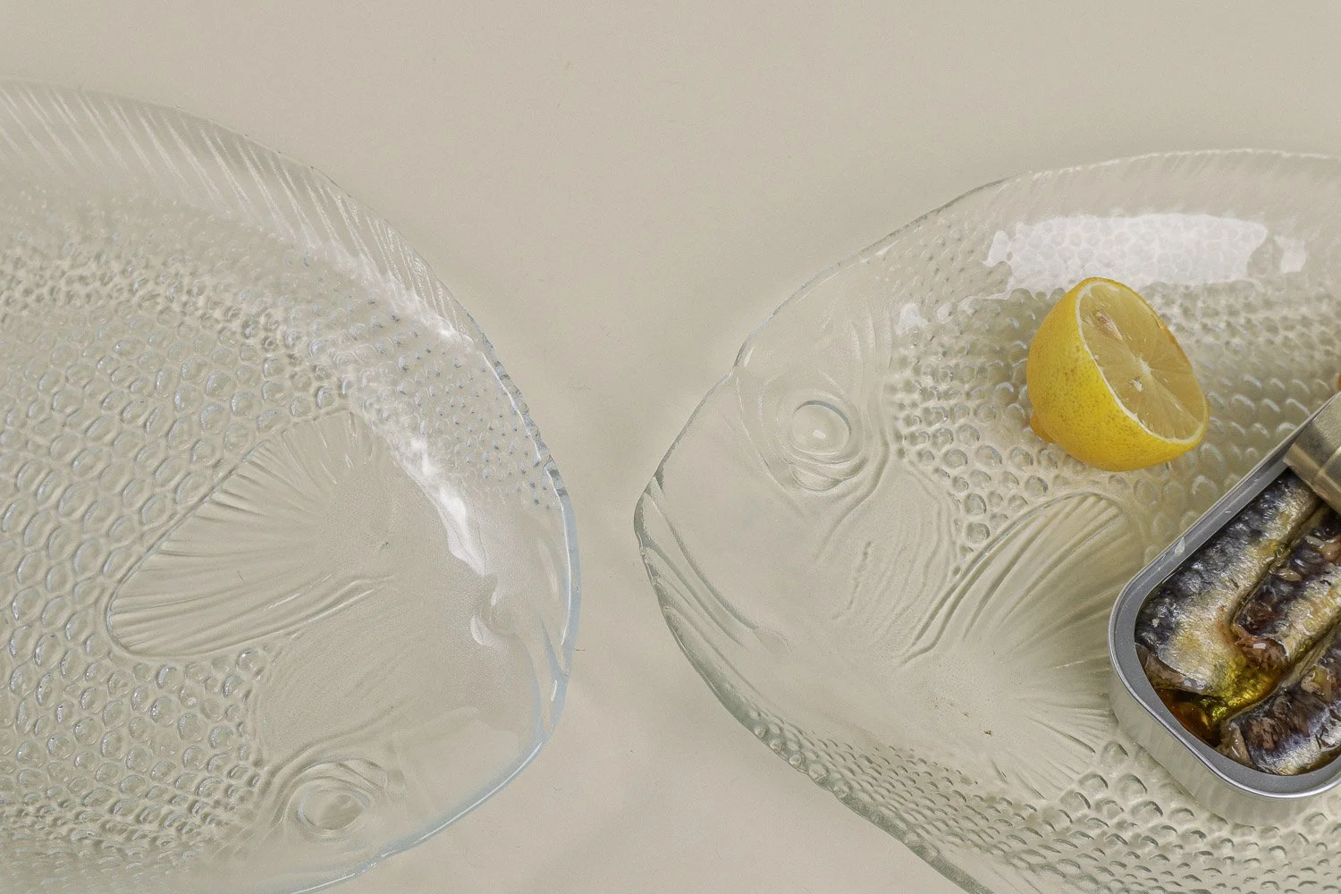 Vintage set (4) of Arcoroc France clear glass fish plates.