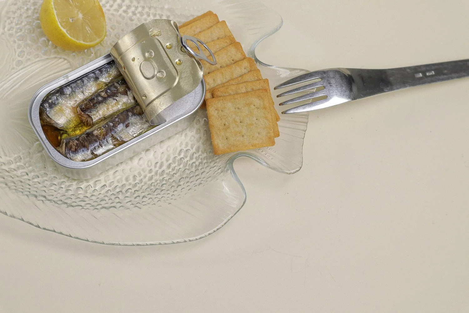 Vintage set (4) of Arcoroc France clear glass fish plates.