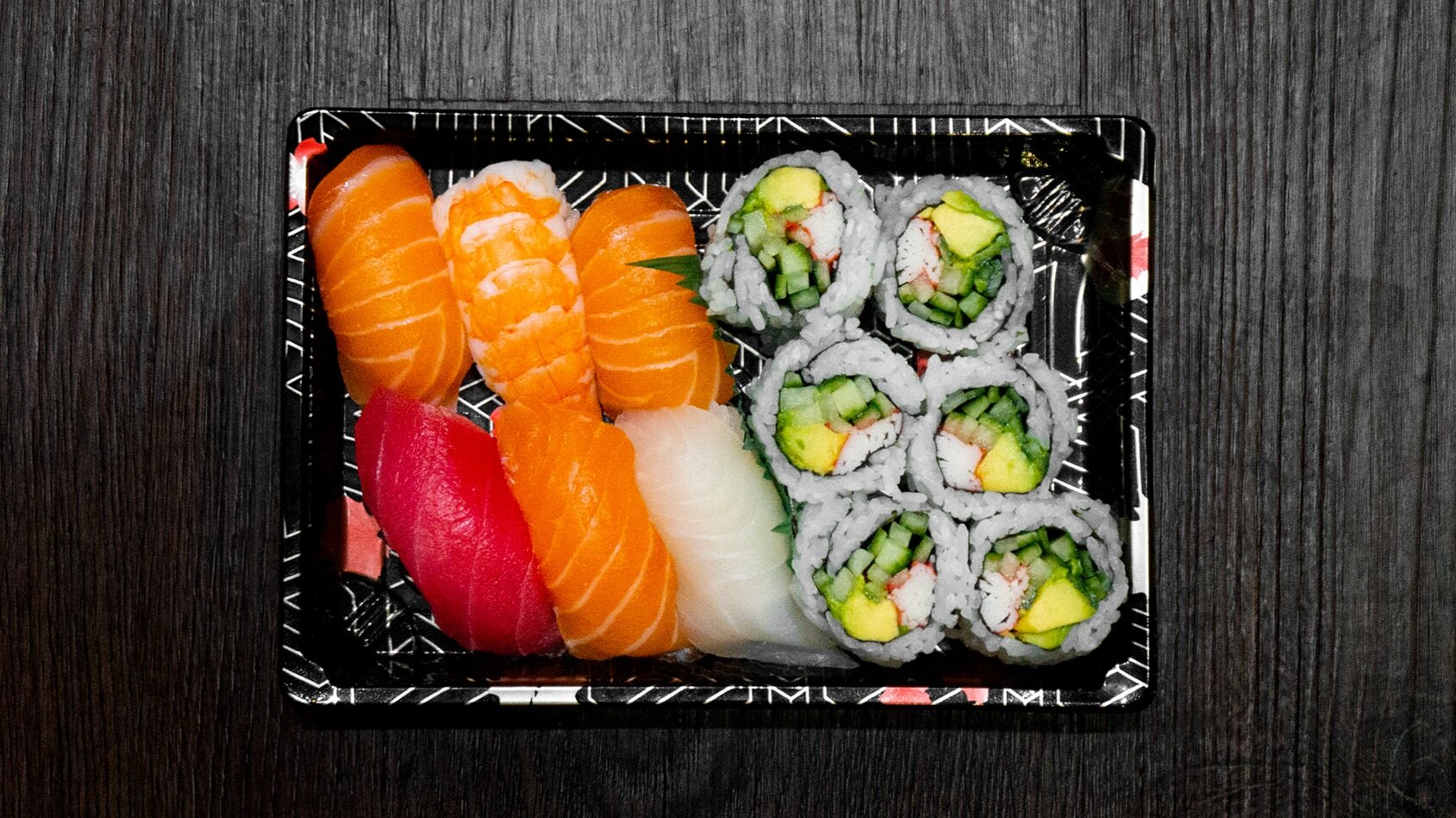 Taka Sushi (12 pcs)