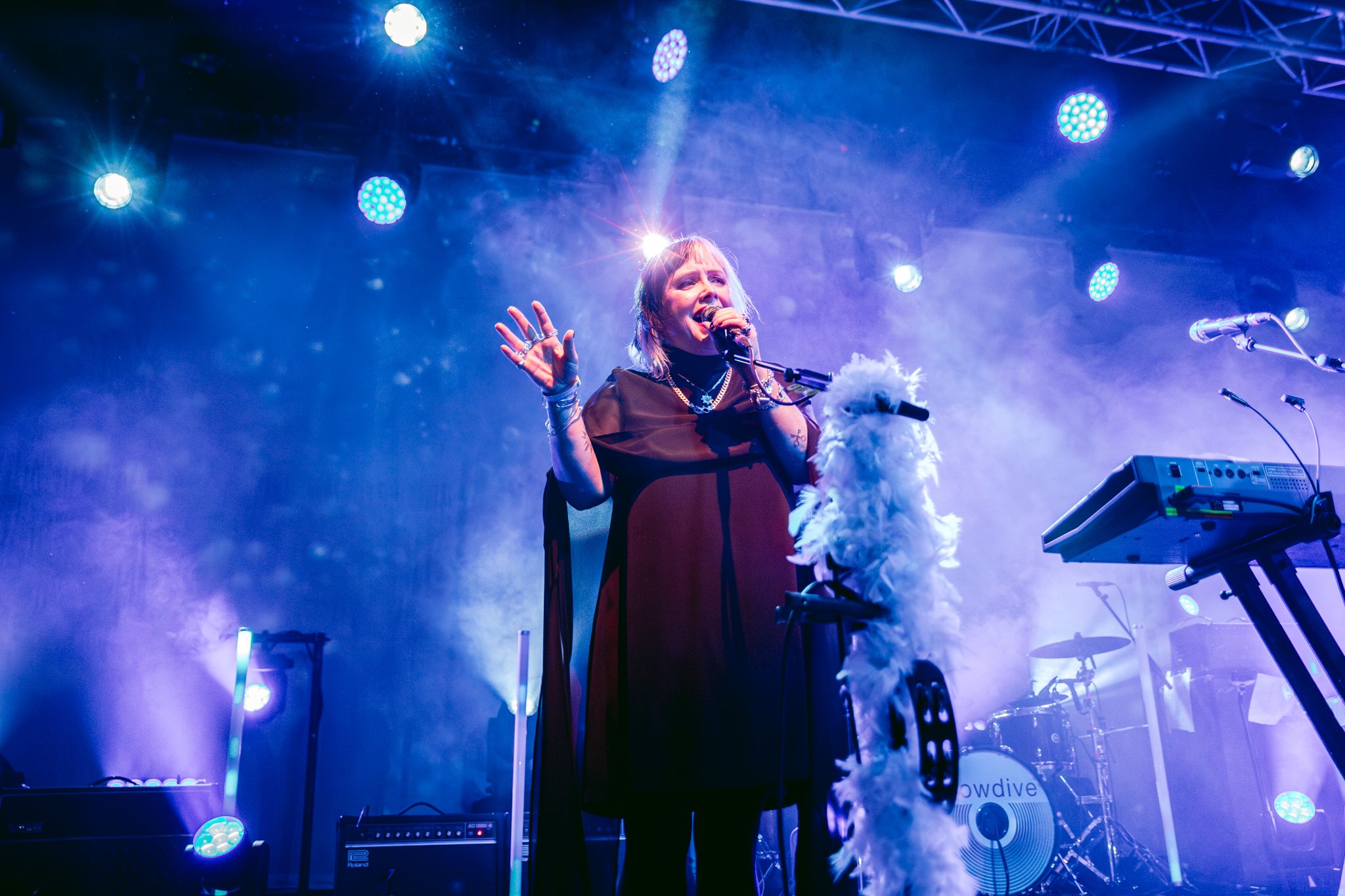 Slowdive_GeorginaHurdsfield_tinyraindropphotography-3.jpg