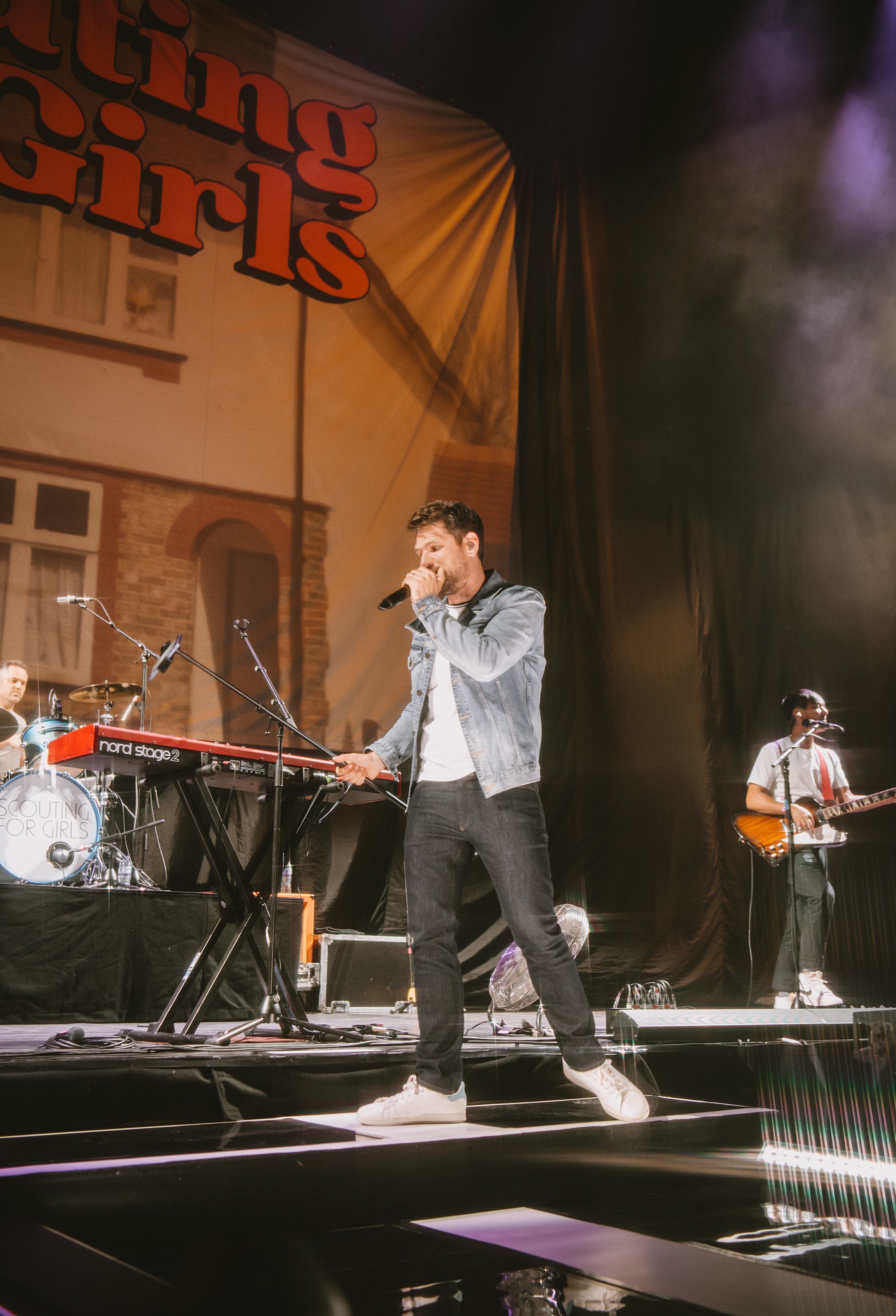Scouting For Girls-19.jpg