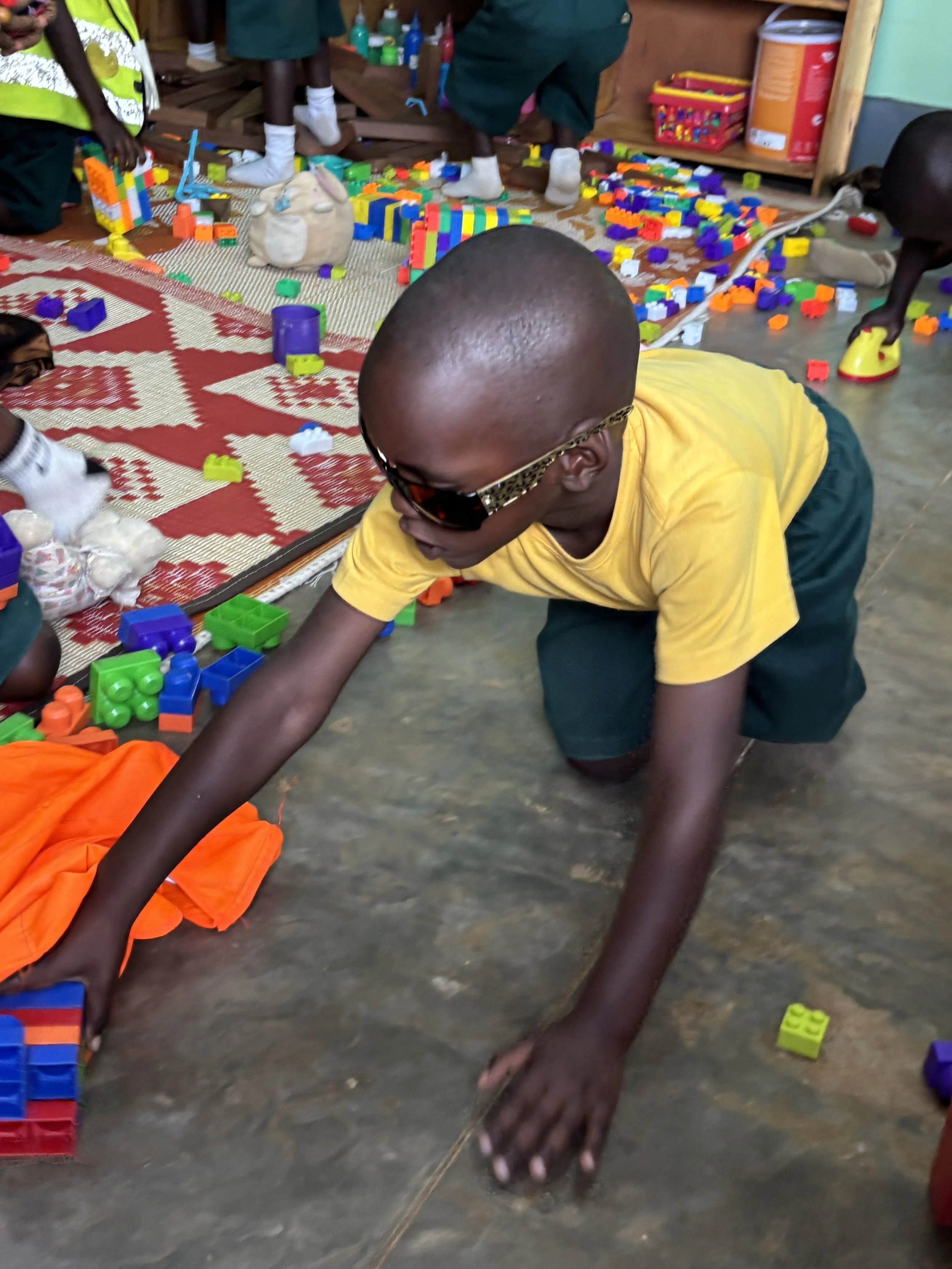 sunglass studentg.JPG