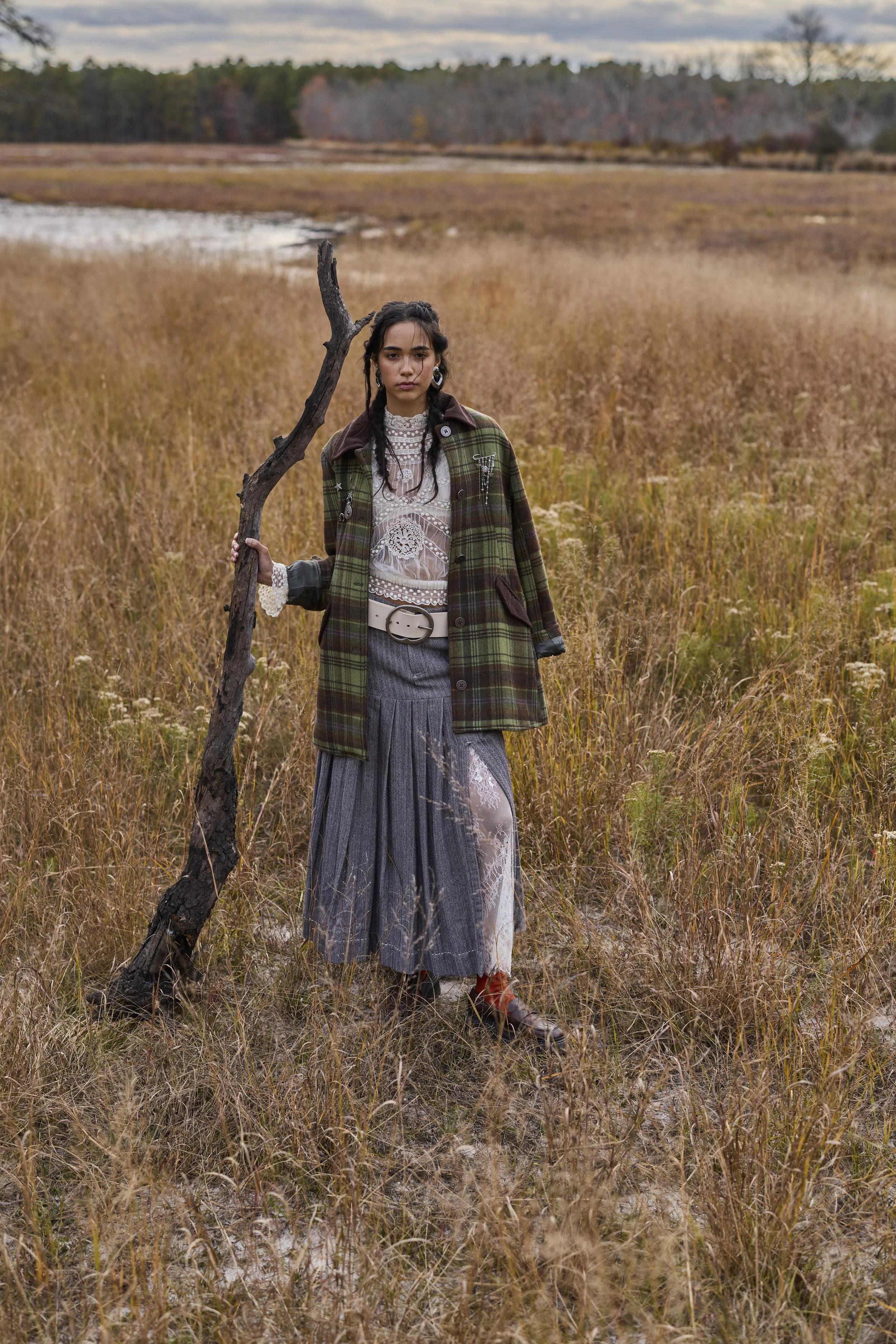 20251025 On-Figure Test Adam+Tara+Song+Elise_40702.jpg