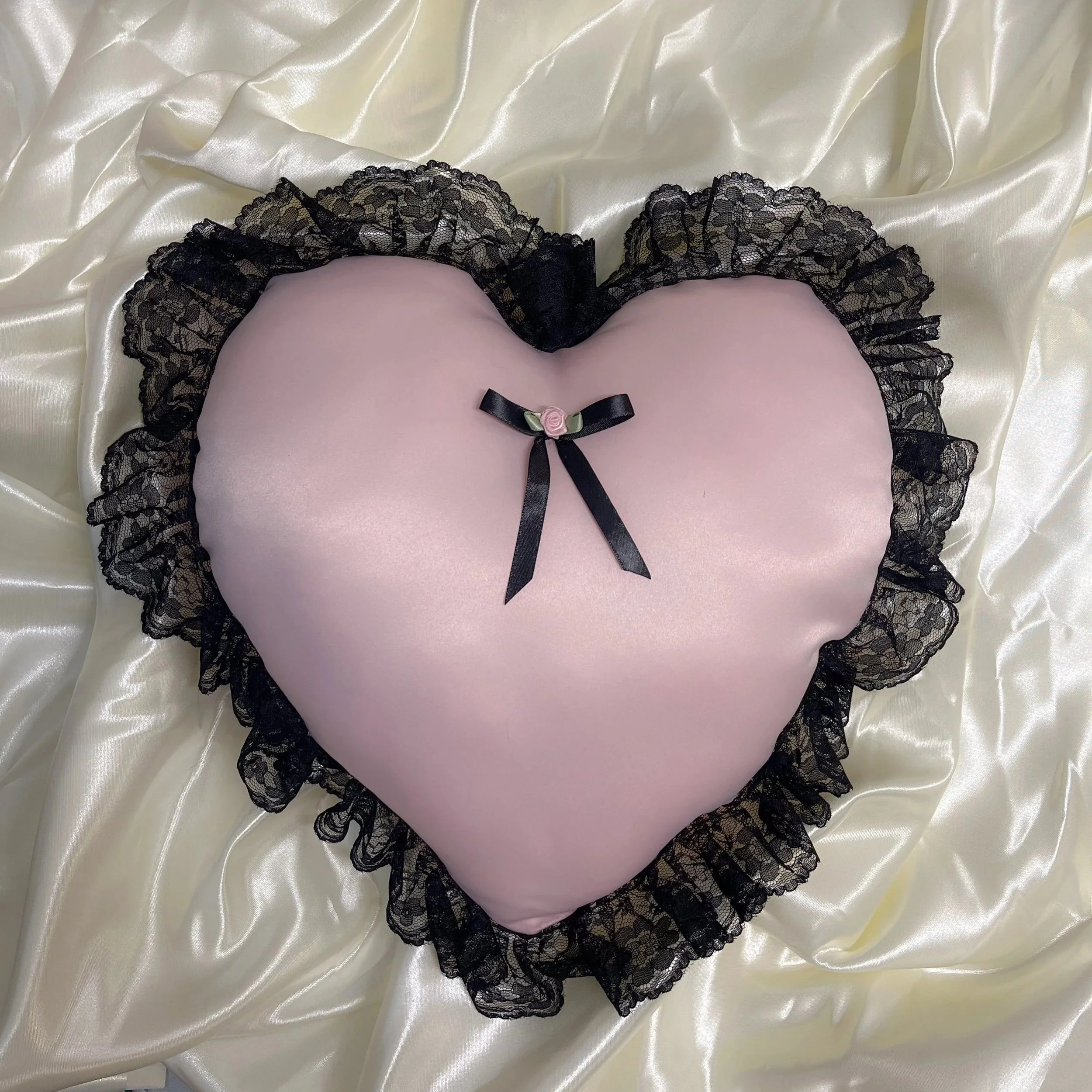 pillows-7.jpg