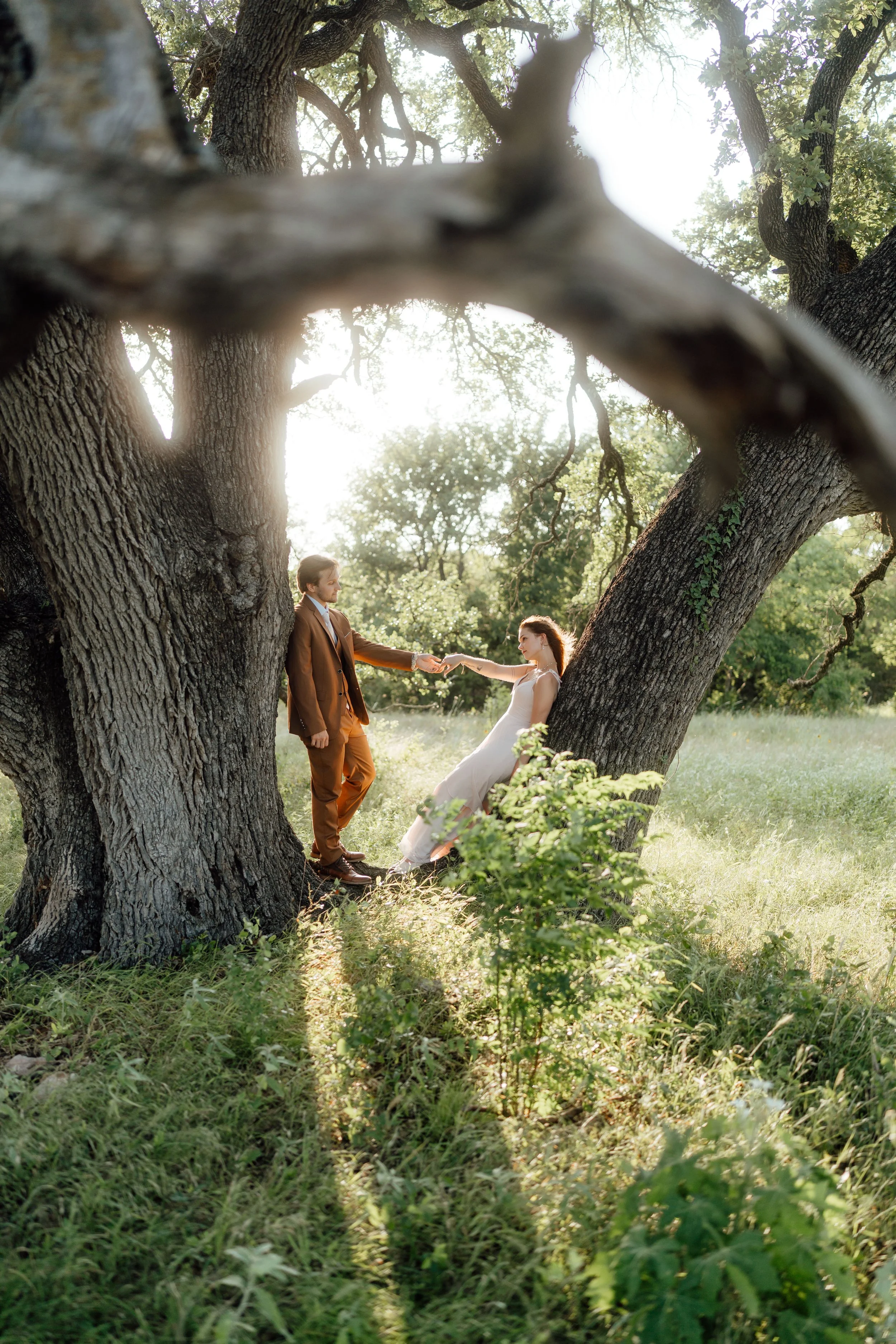 Hannah and Zach engagement photograph 3