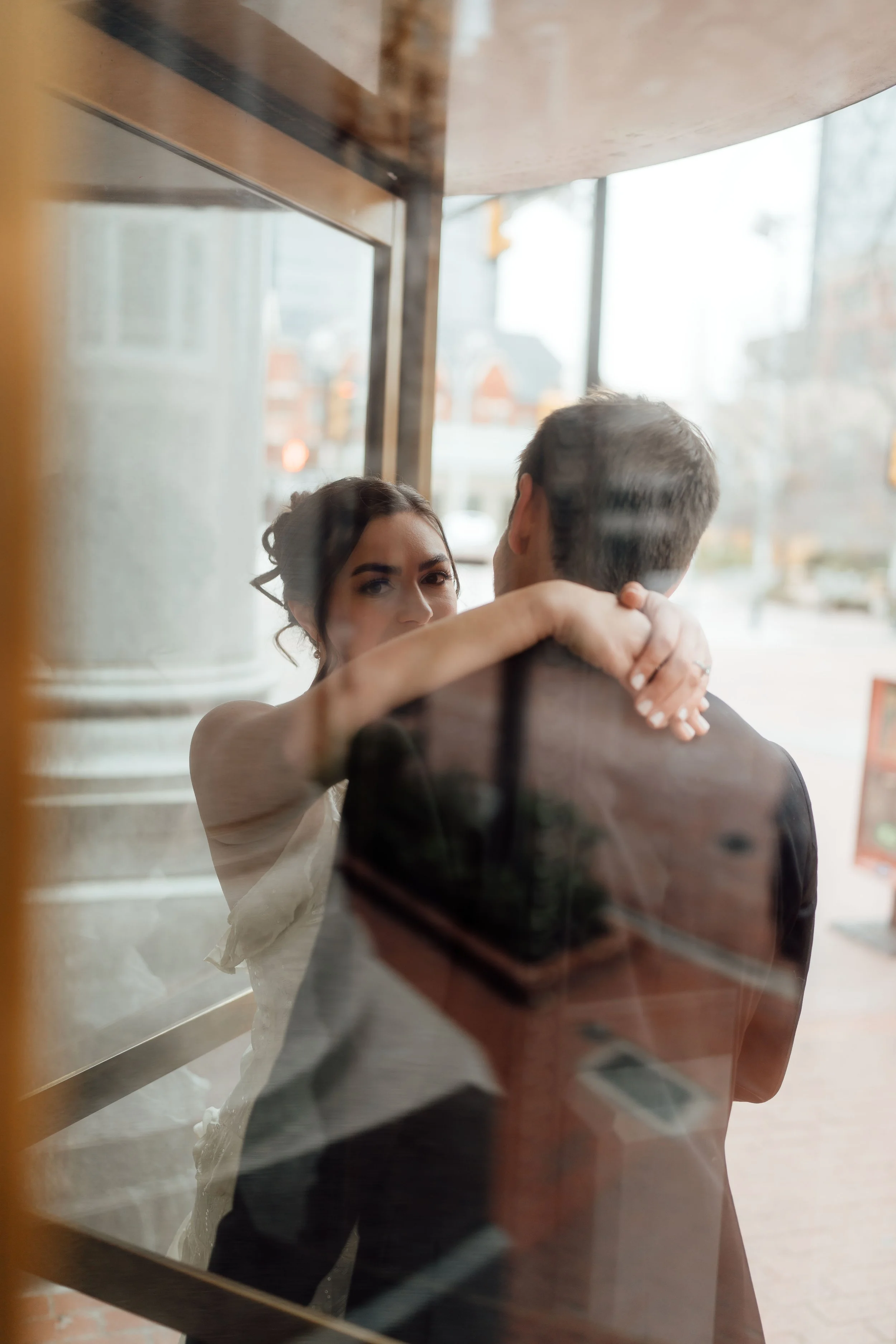 Madison and John engagement photograph 2