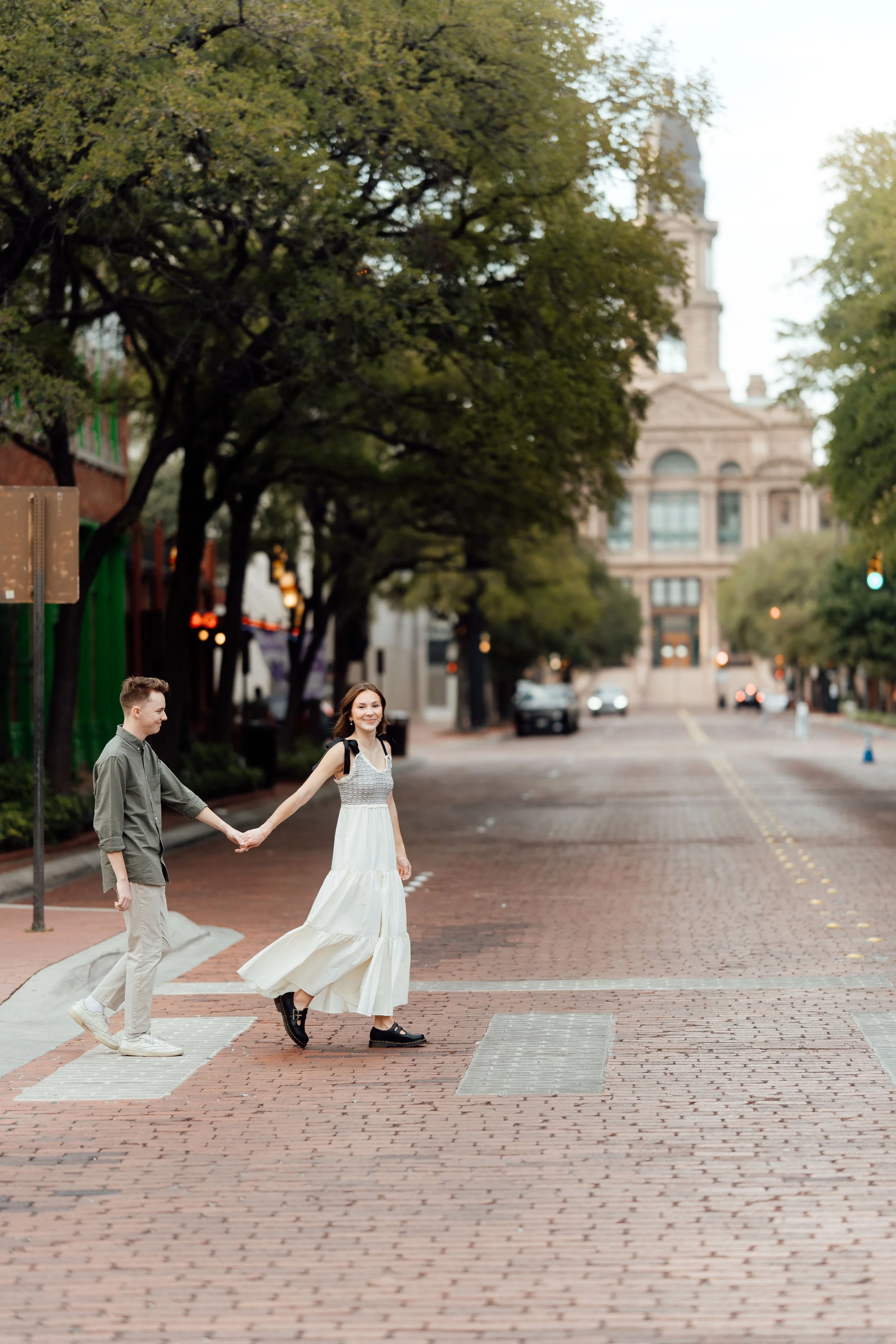 Dalanie and Tate engagement photograph 4