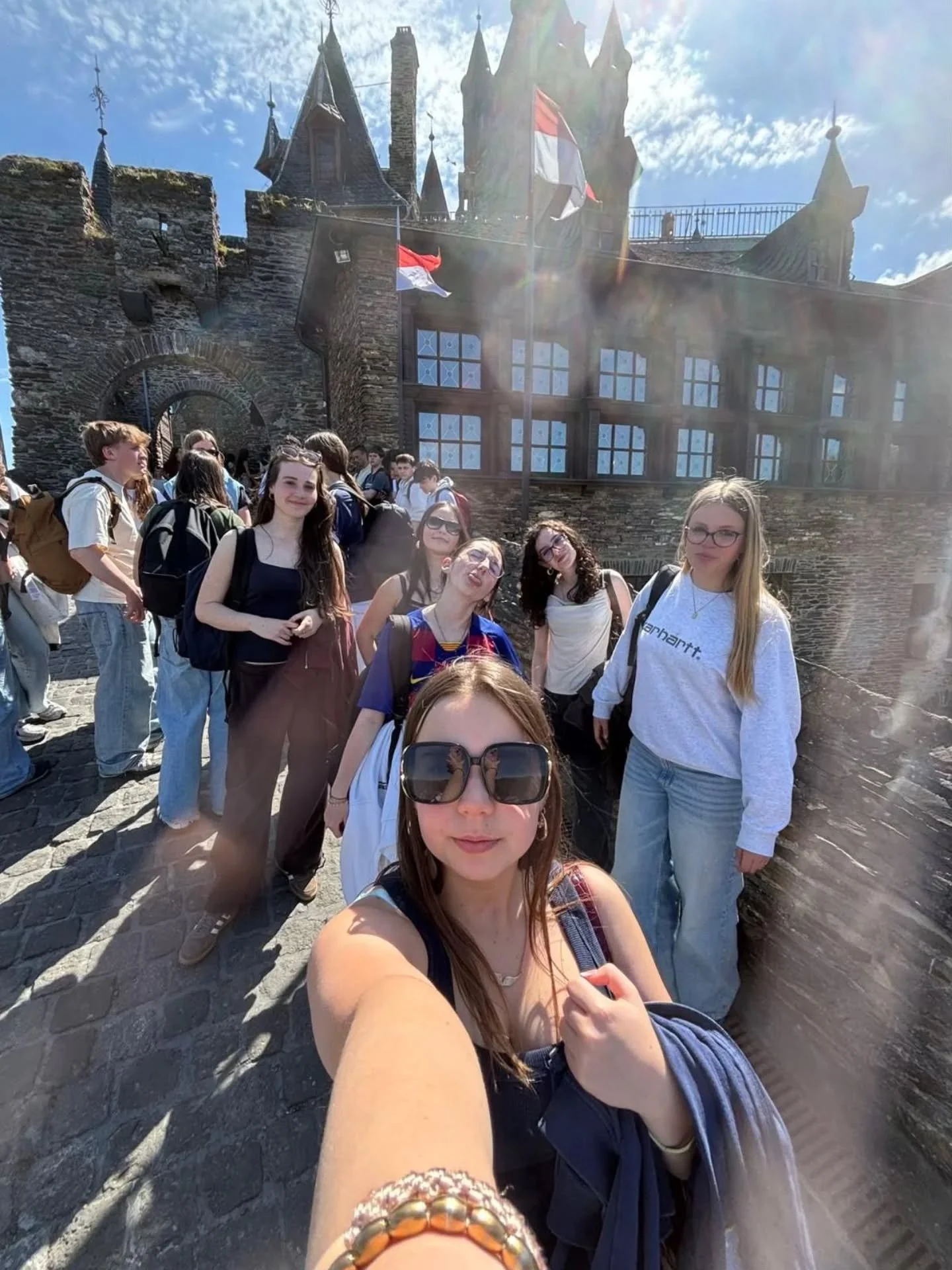 GWP Trier is on the road! Een deel van onze vierdes bezocht het Middeleeuwse stadje Cochem, bezocht de rijksburcht die al sinds het jaar 1000 over de Moezel uitkijkt en wandelde vastberaden langs drie van de grootste vulkaanmeren in de regio rond Dau