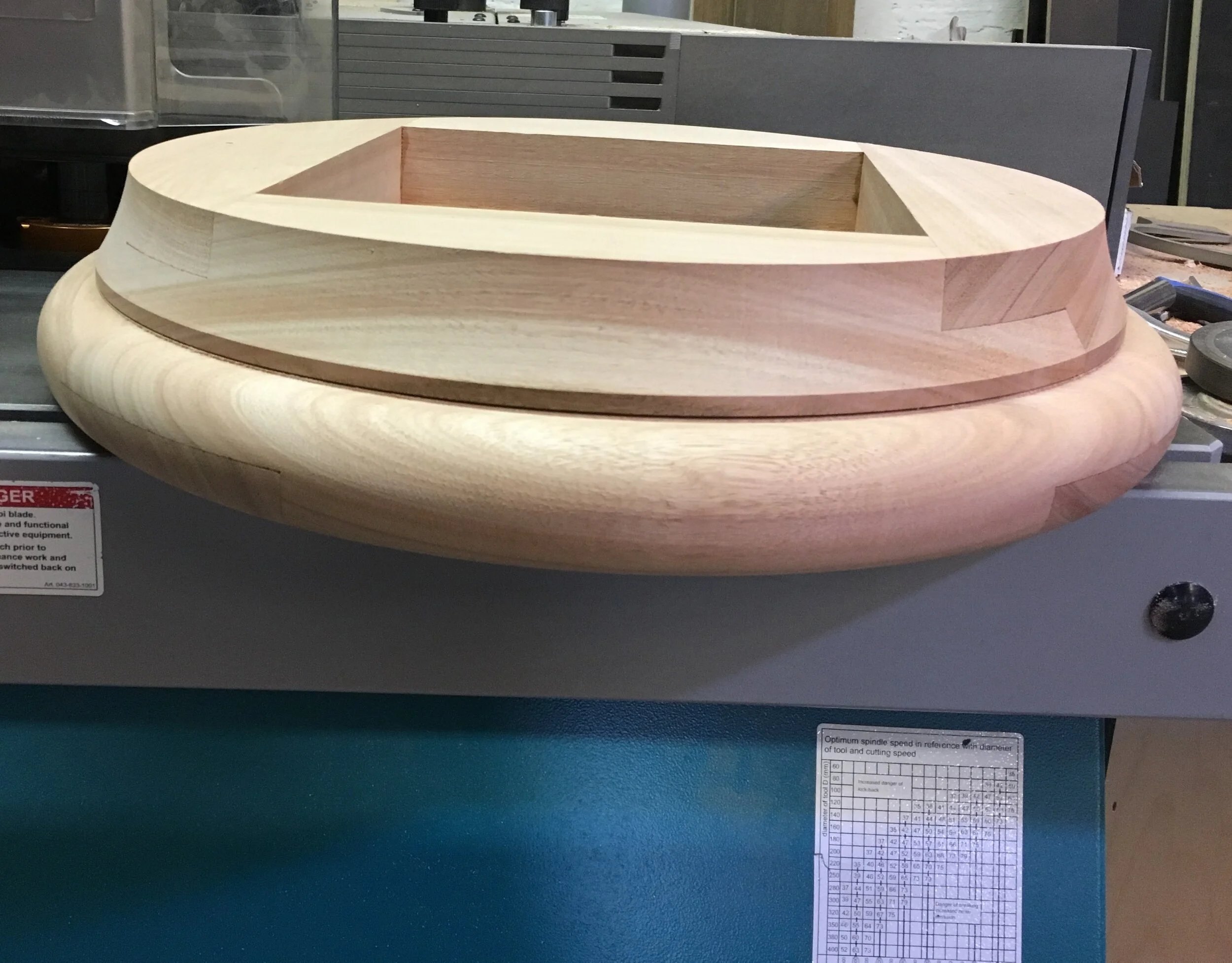 radius column base.jpg