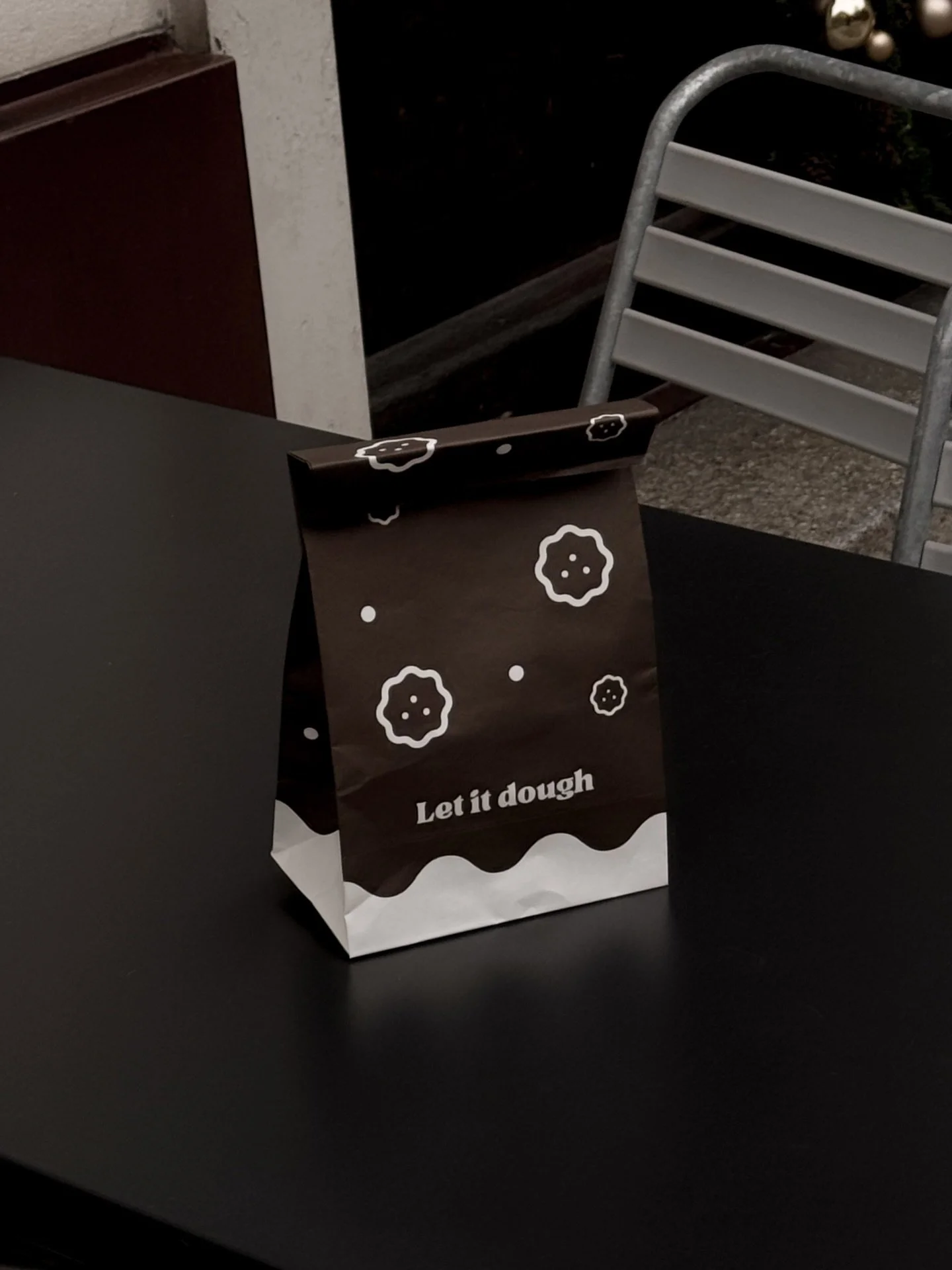 A little late to the feed, but right on time for appreciation✨

Christmas packaging for @cookygeneva 

📦 Packaging sourced by @packpack.ch 

#StudioDrom #PackPack #CustomPackaging #LowMOQ #SmallBatchPackaging