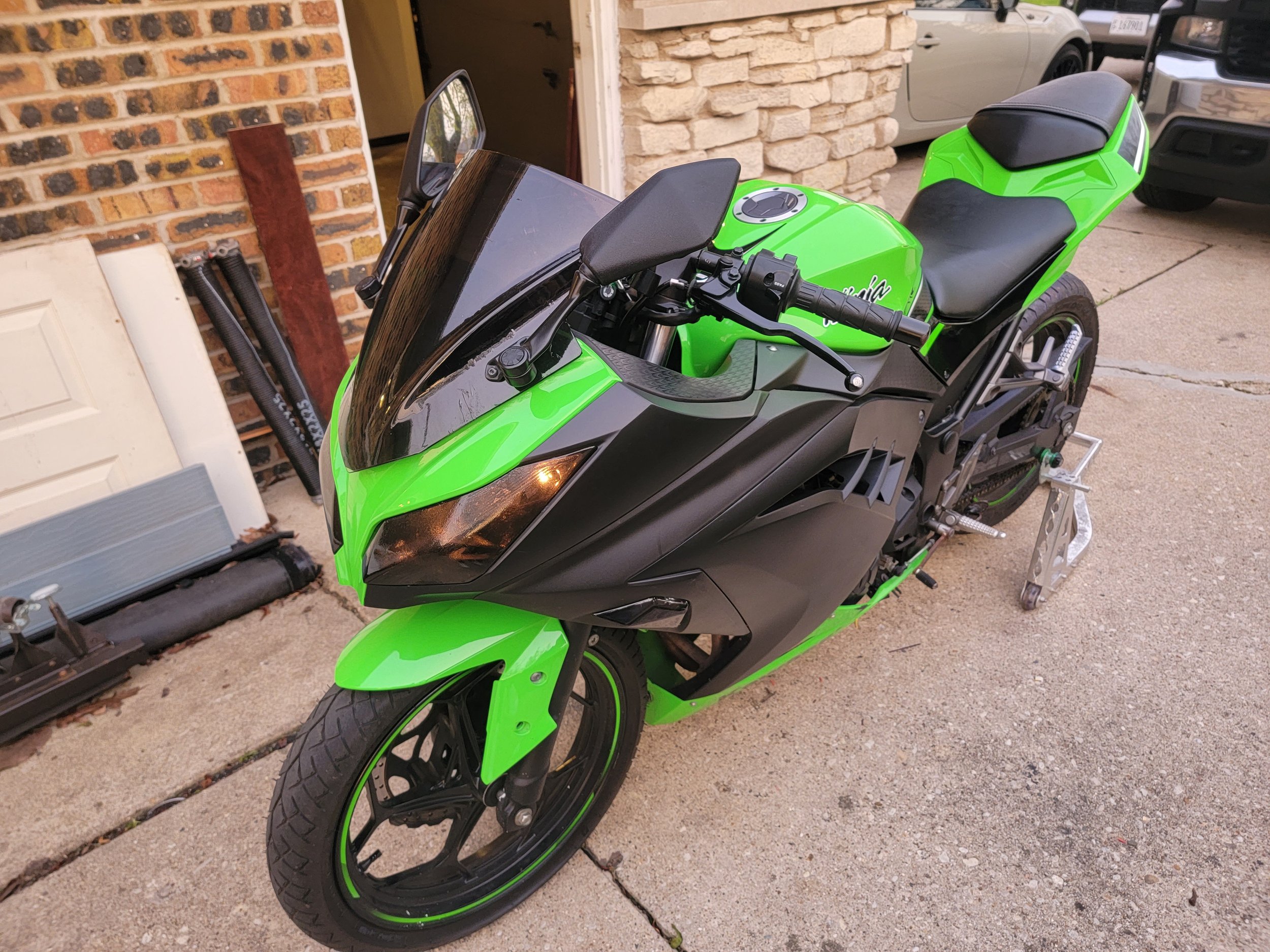 2013 Kawasaki Ninja - Wrapped / Exterior Lights