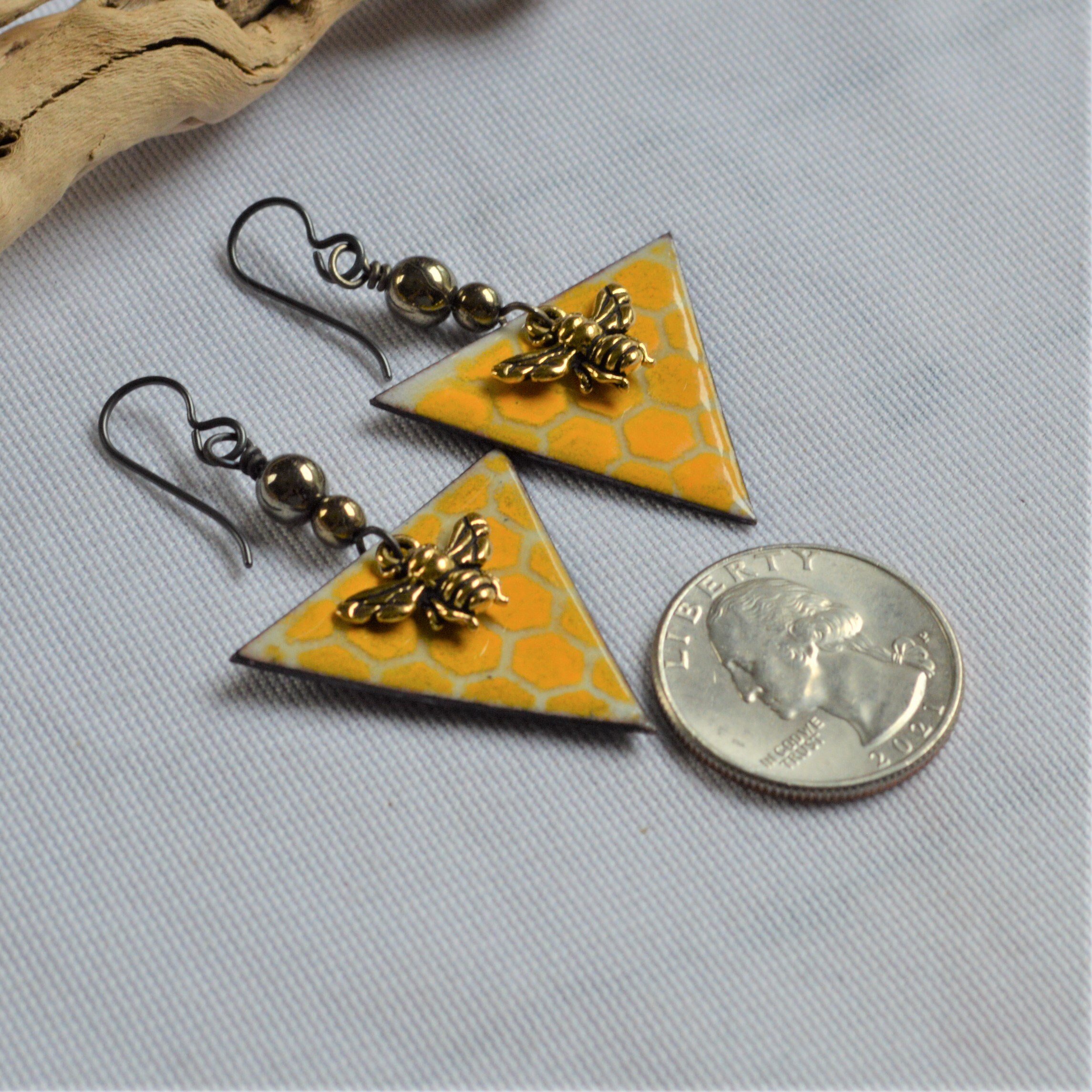 https://i.etsystatic.com/5341332/r/il/e36333/5057642553/il_fullxfull.5057642553_m1z3.jpg