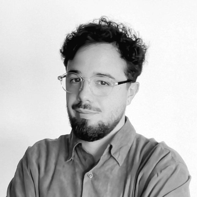 Jonathan Bruna    Jefe de Diseño